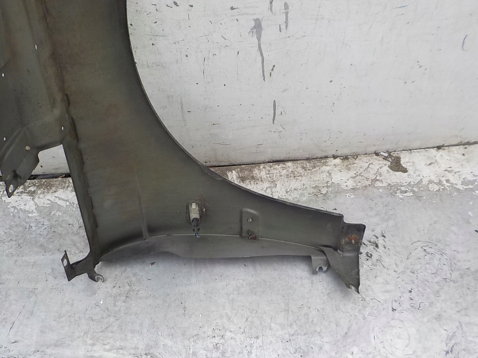 691 SAAB 9-5 and 95 fender left front front 691