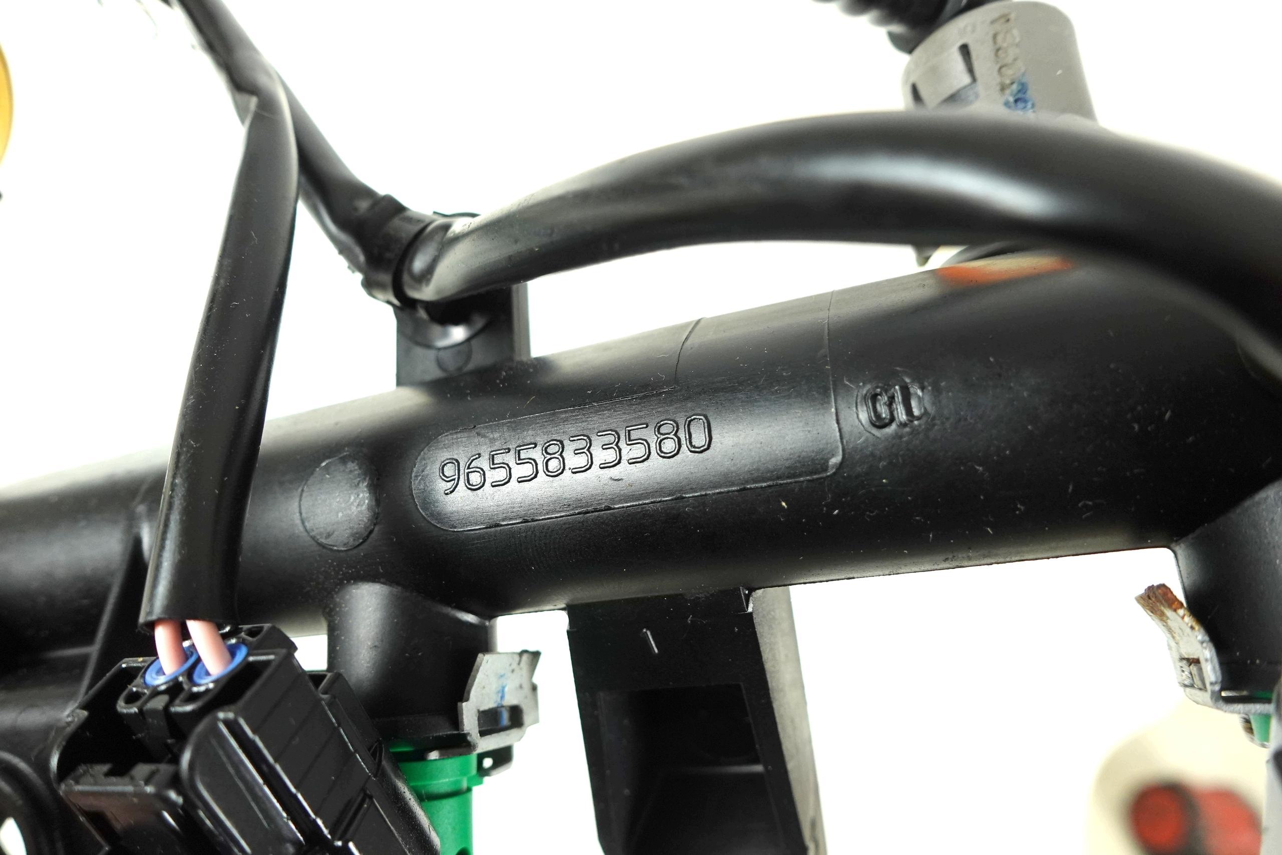 einspritzdüse PEUGEOT 206 207 1007 PARTNER CITROEN BERLINGO NEMO C2 C3 1.1 1.4 8V