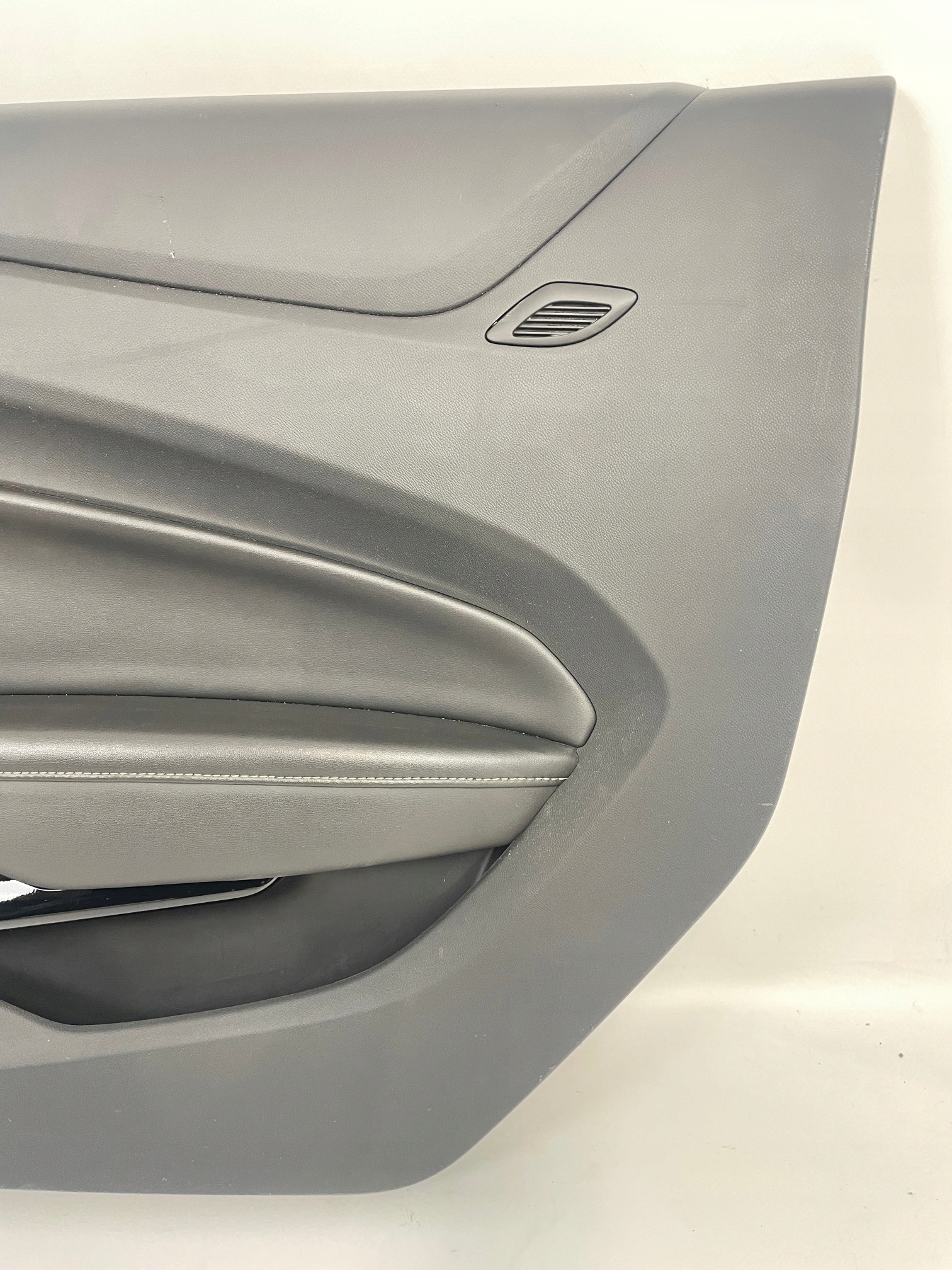 Chevrolet Camaro SS side door prawych 2016-18