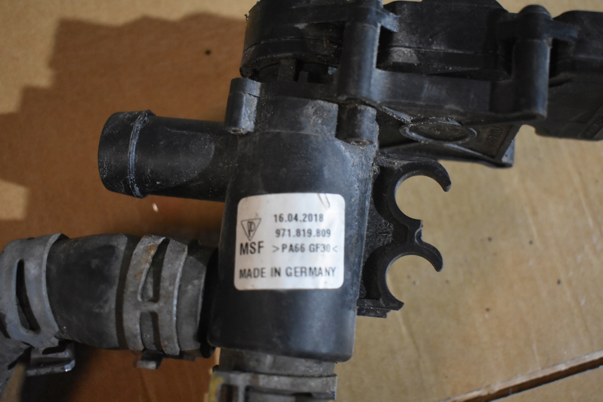 IDEALNE Tubi acqua PORSCHE PANAMERA 971 1