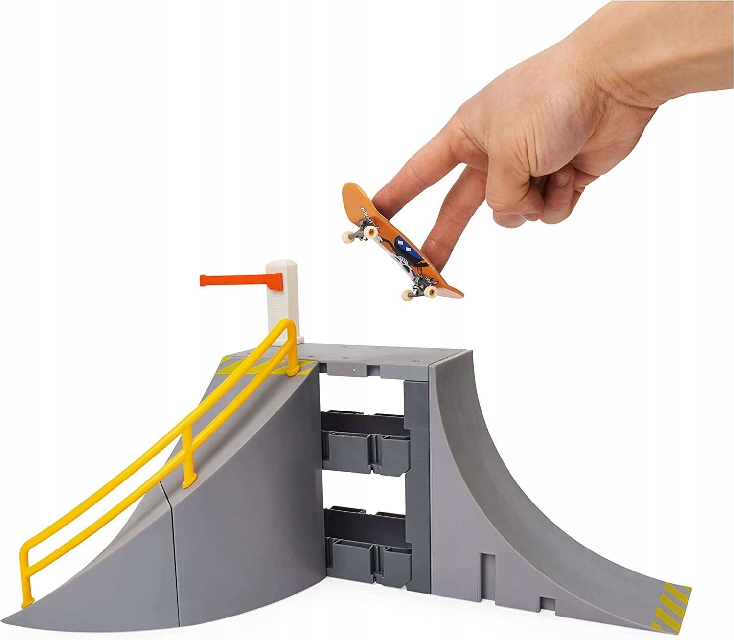 TECH DECK RAMPA SK8 GARAGE + DESKOROLKA BLIND FINGERBOARD EAN (GTIN) 0778988443880