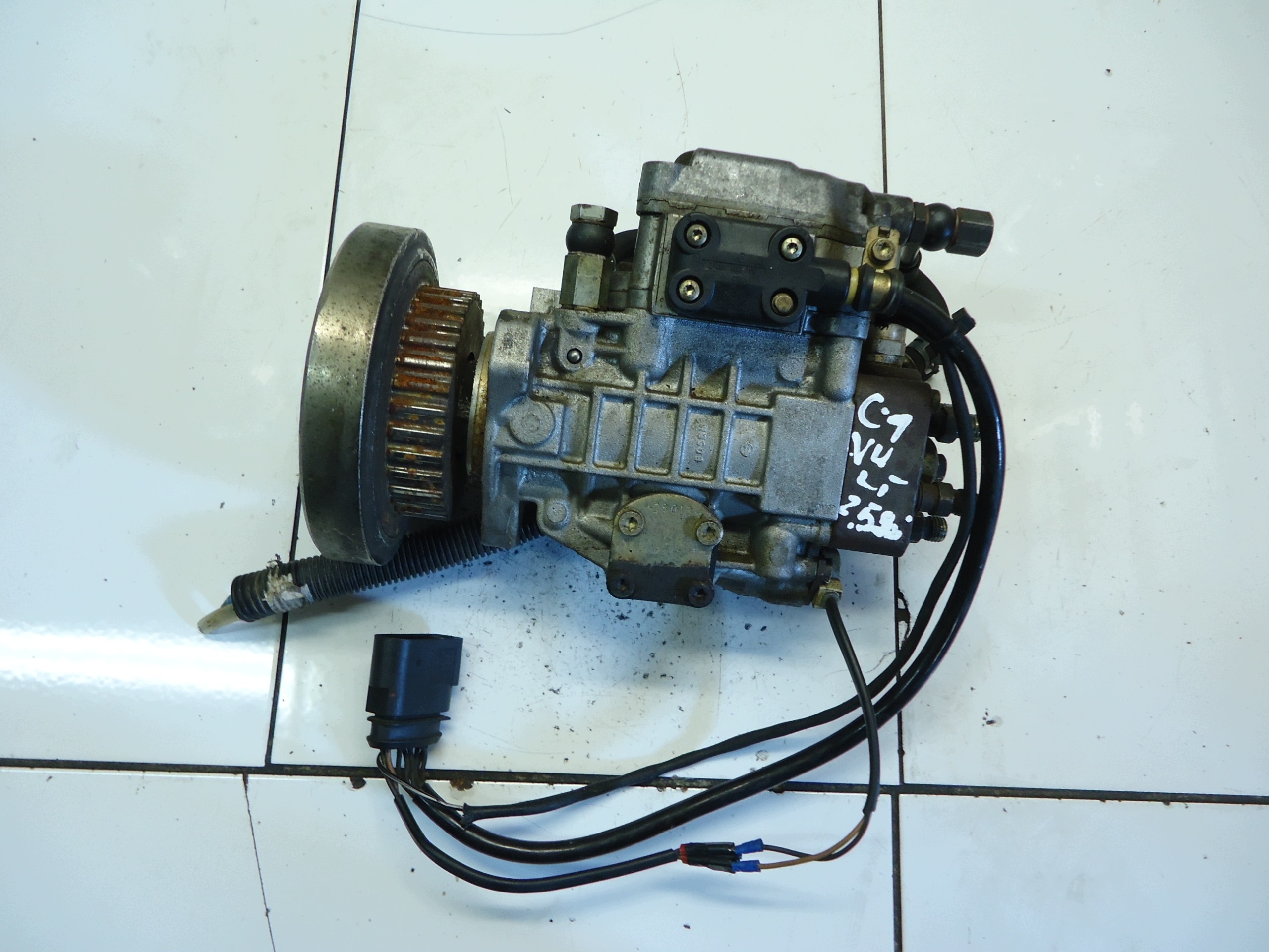 VW LT 2.5TDI injection pump 0460415983