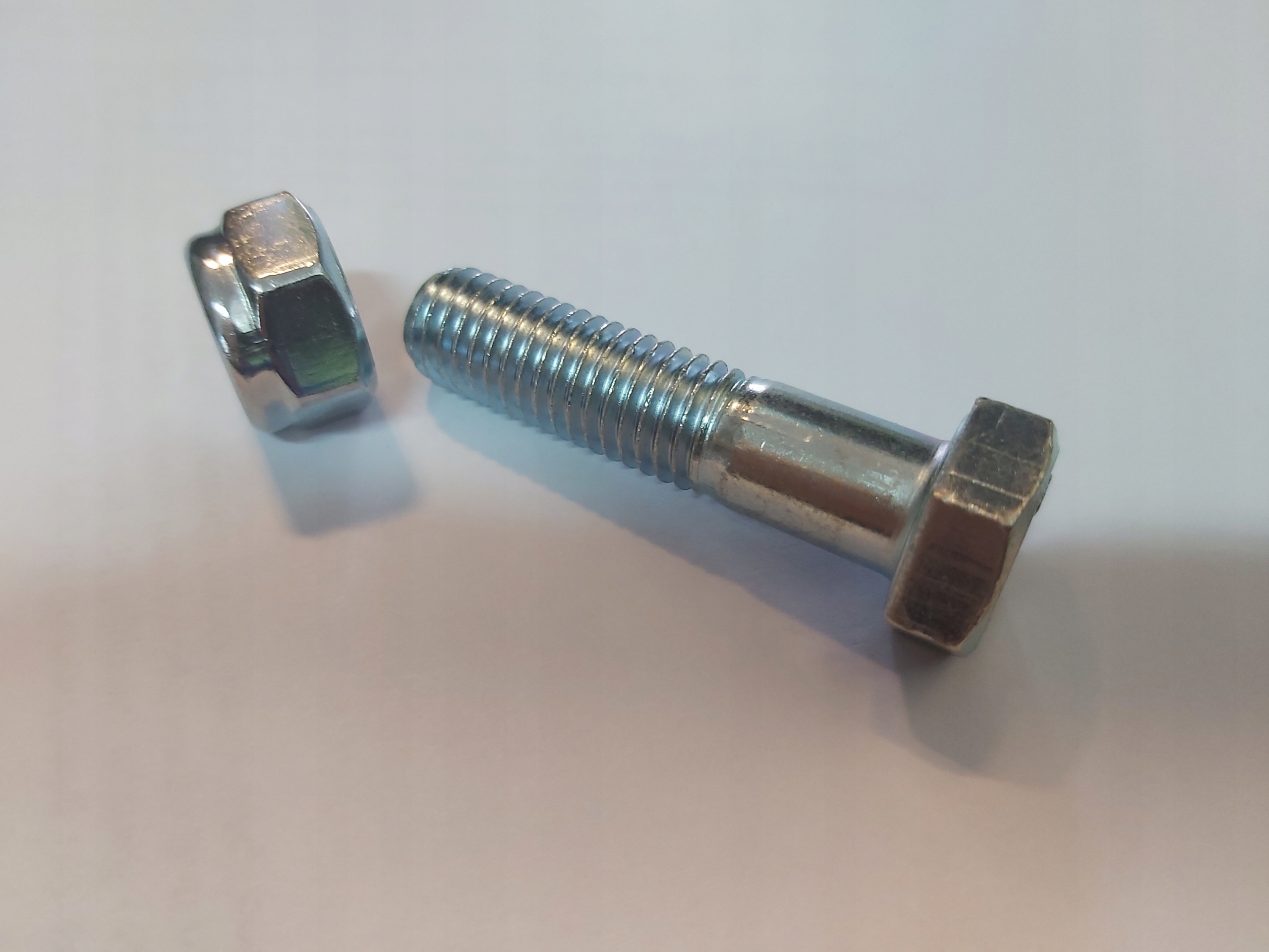 JCB MINI CAT VOLVO ŚRUBA ZĘBA M12X1,75 LUBLIN