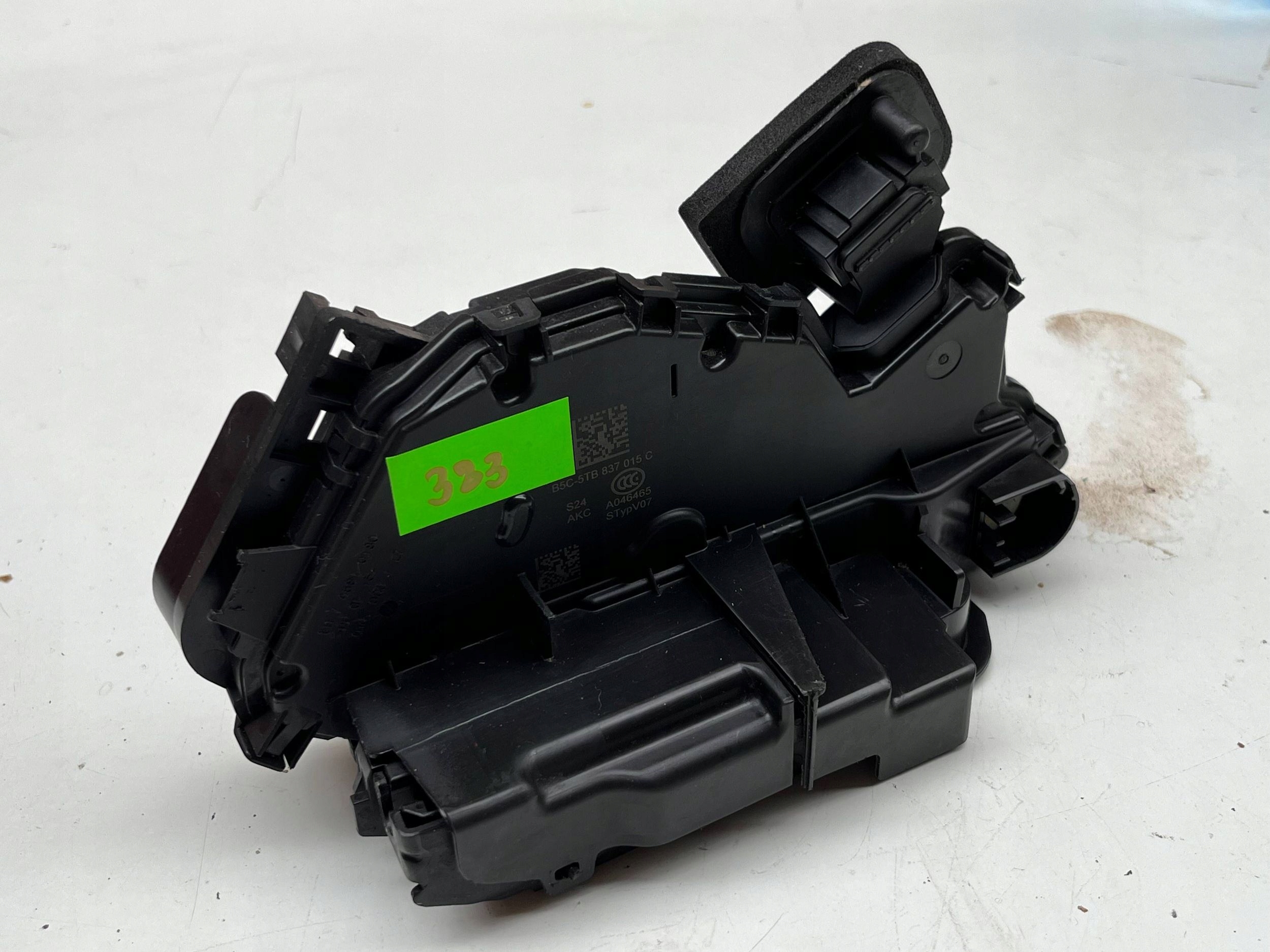 VOLKSWAGEN SEAT SKODA lock door left front 5TB837015C @M