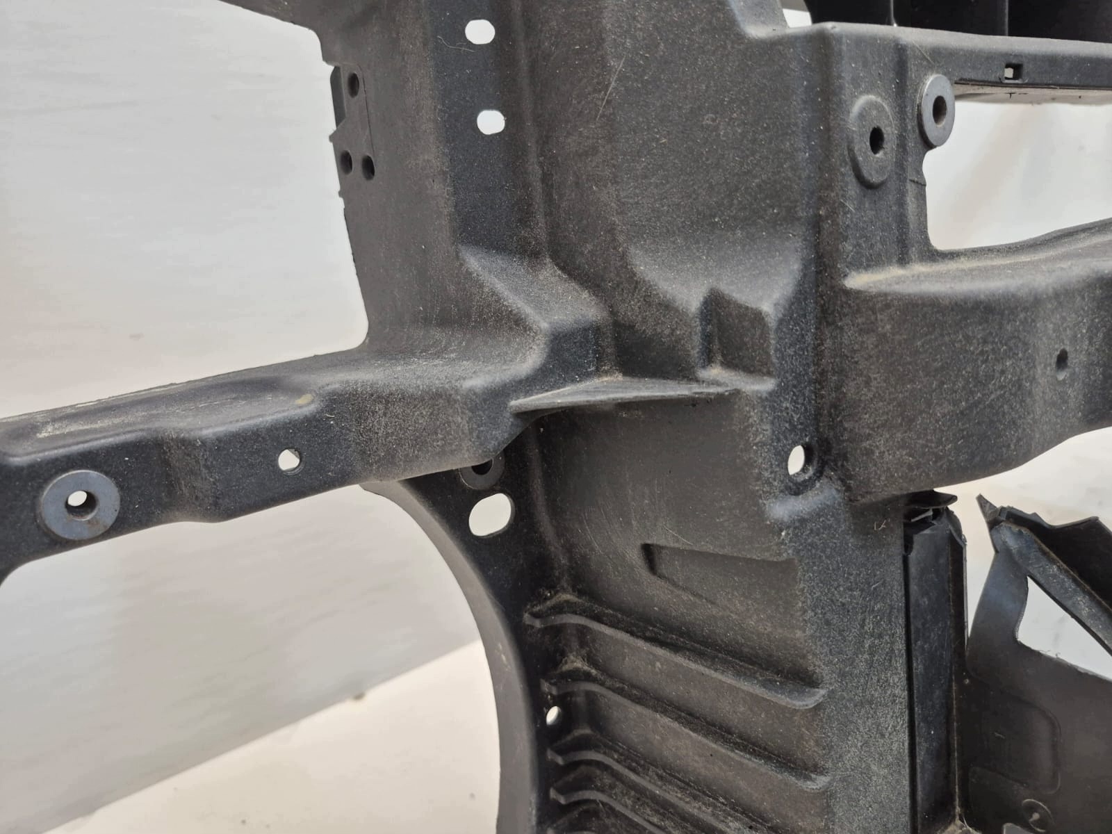 VW GOLF V 5 03-09 support panel for radiators pillar