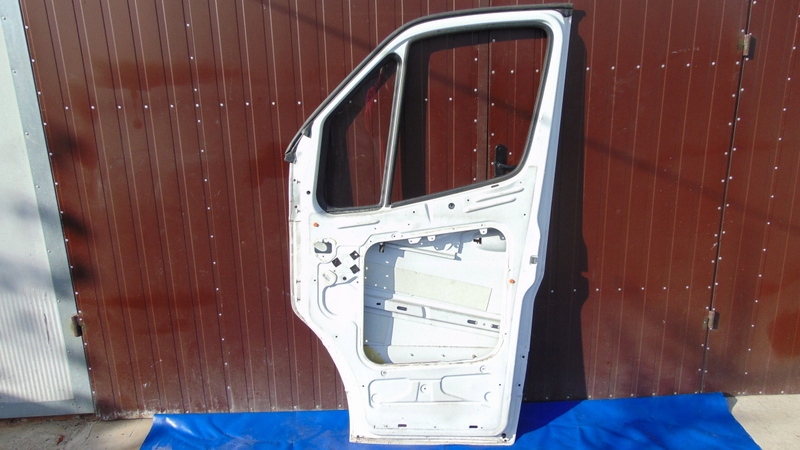 door right front MERCEDES SPRINTER A910 A907 18-25R