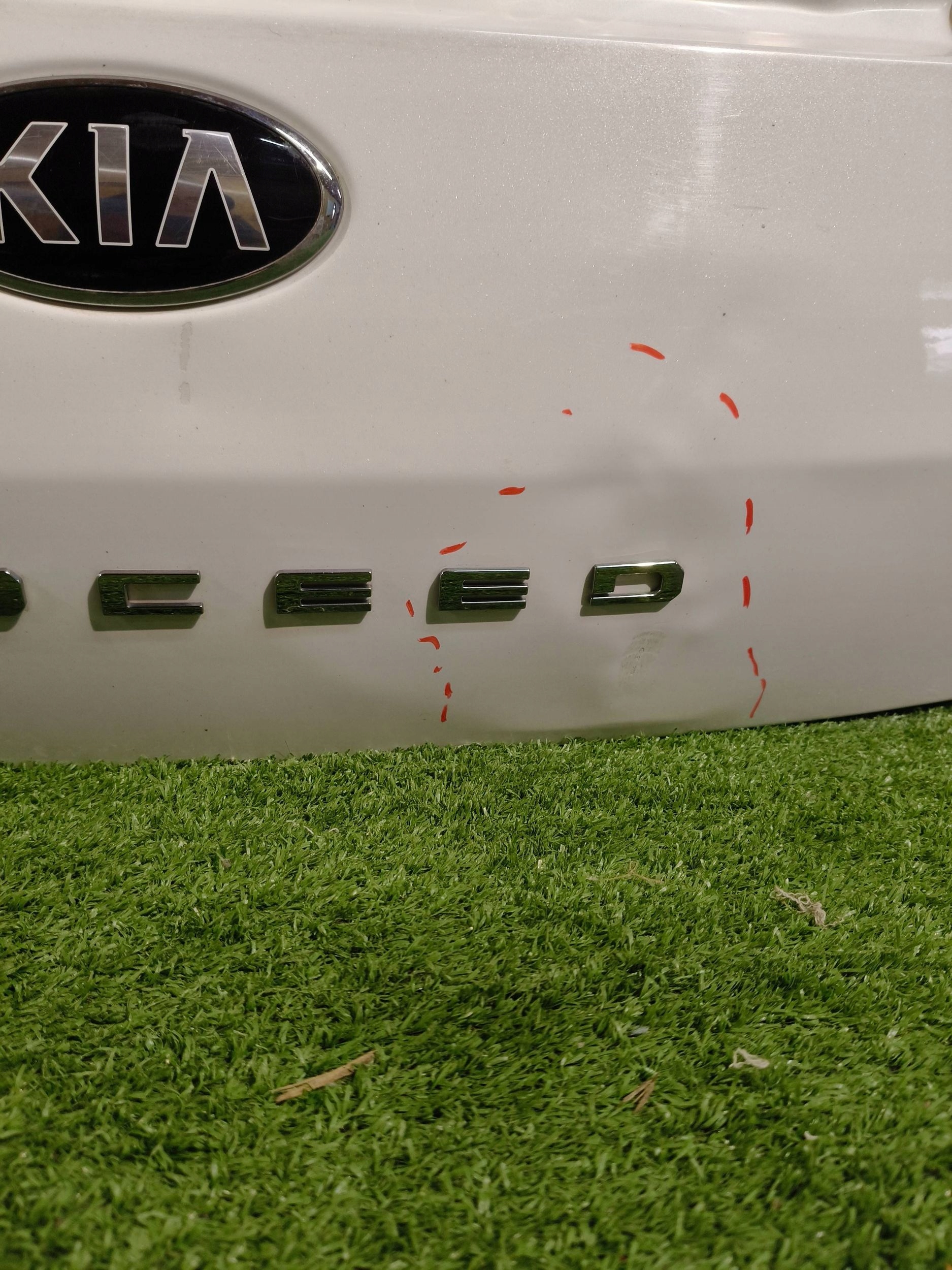 boot doors rear part boot KIA PROCEED III NR.215