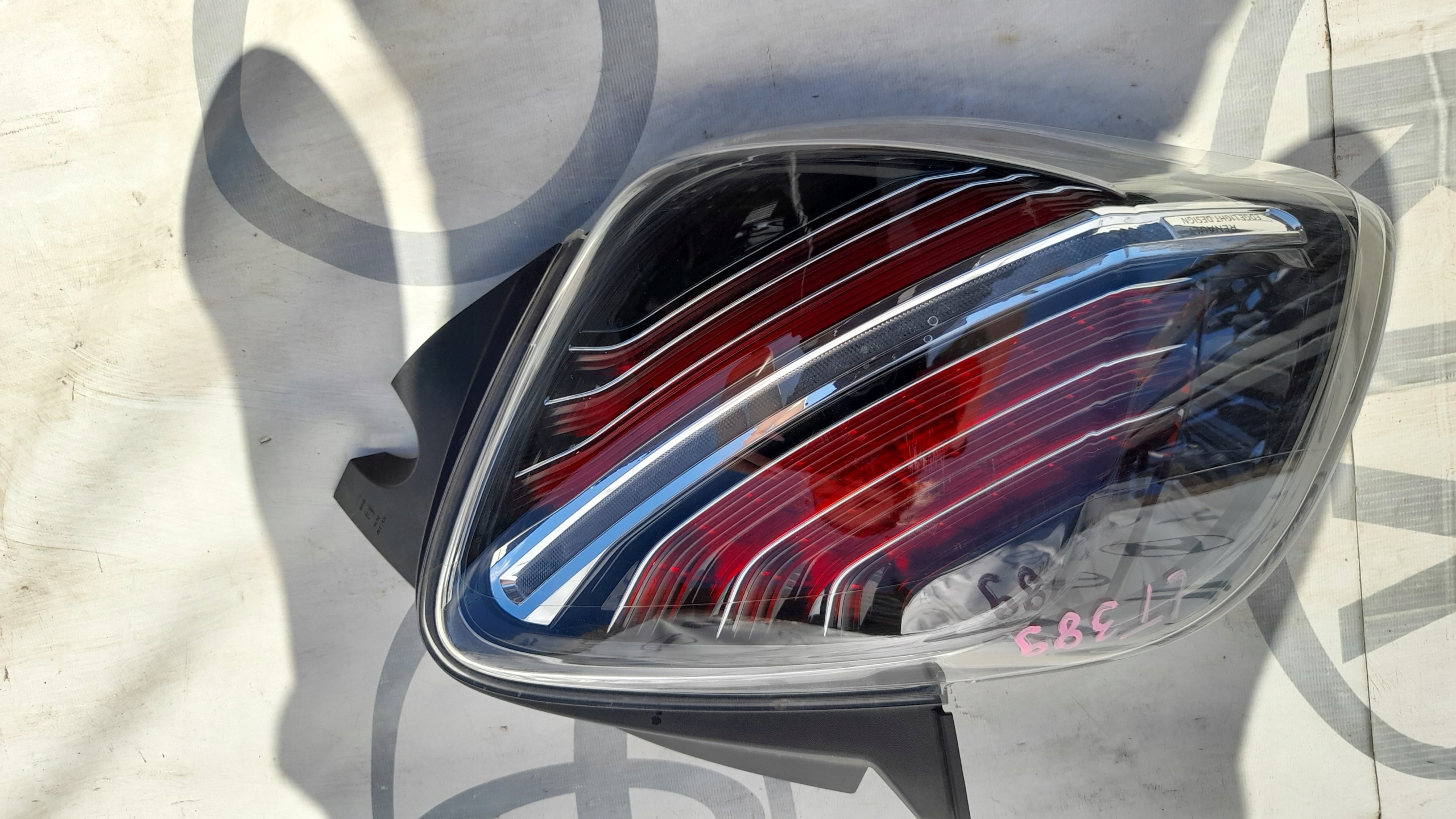 Renault Zoe AG Rückleuchte Rearlamp - Thumbnail 1