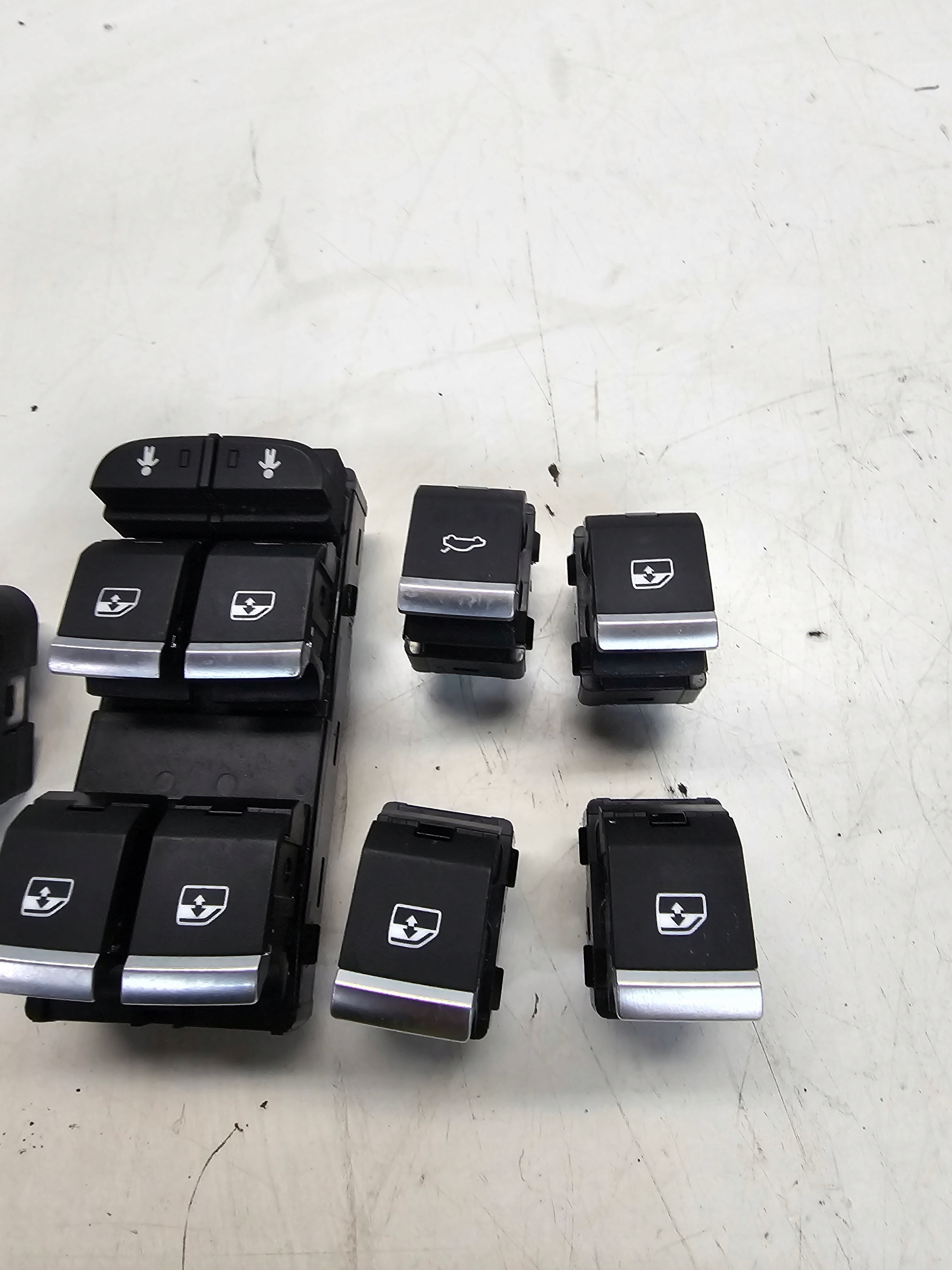 switch switch of the window AUDI A4 B9 A5 8W Q7 4M 4M0959851B KOMPLET