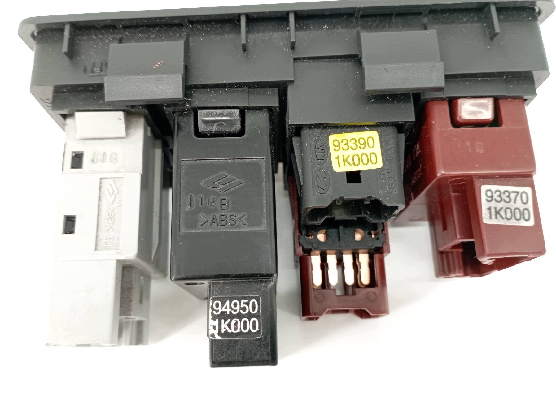 control panel switch 93300-1K150EQ Hyundai ix20 and (2010- )
