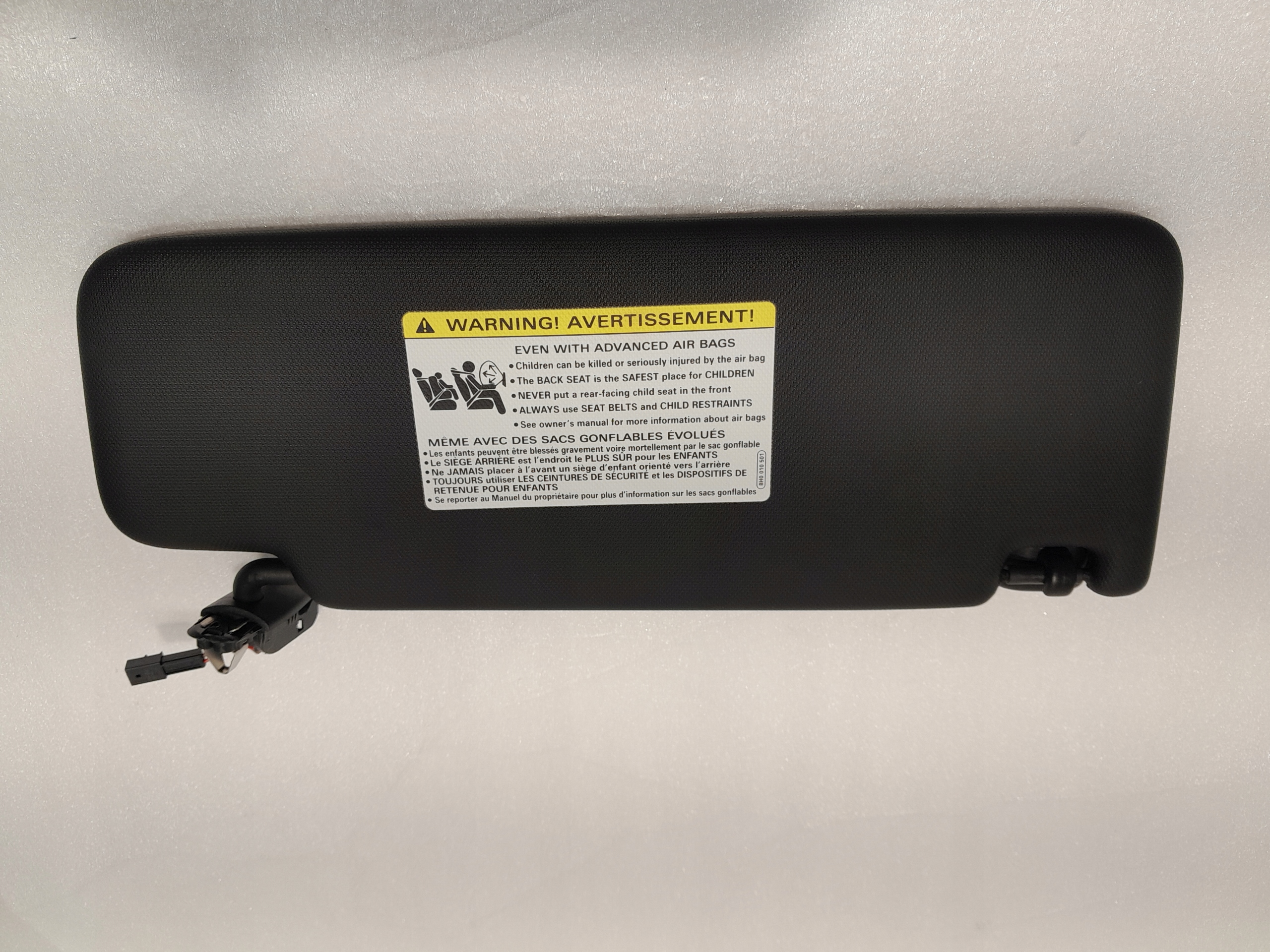 AUDI A4 B9 LIFT visor cover left 8W0857551AA
