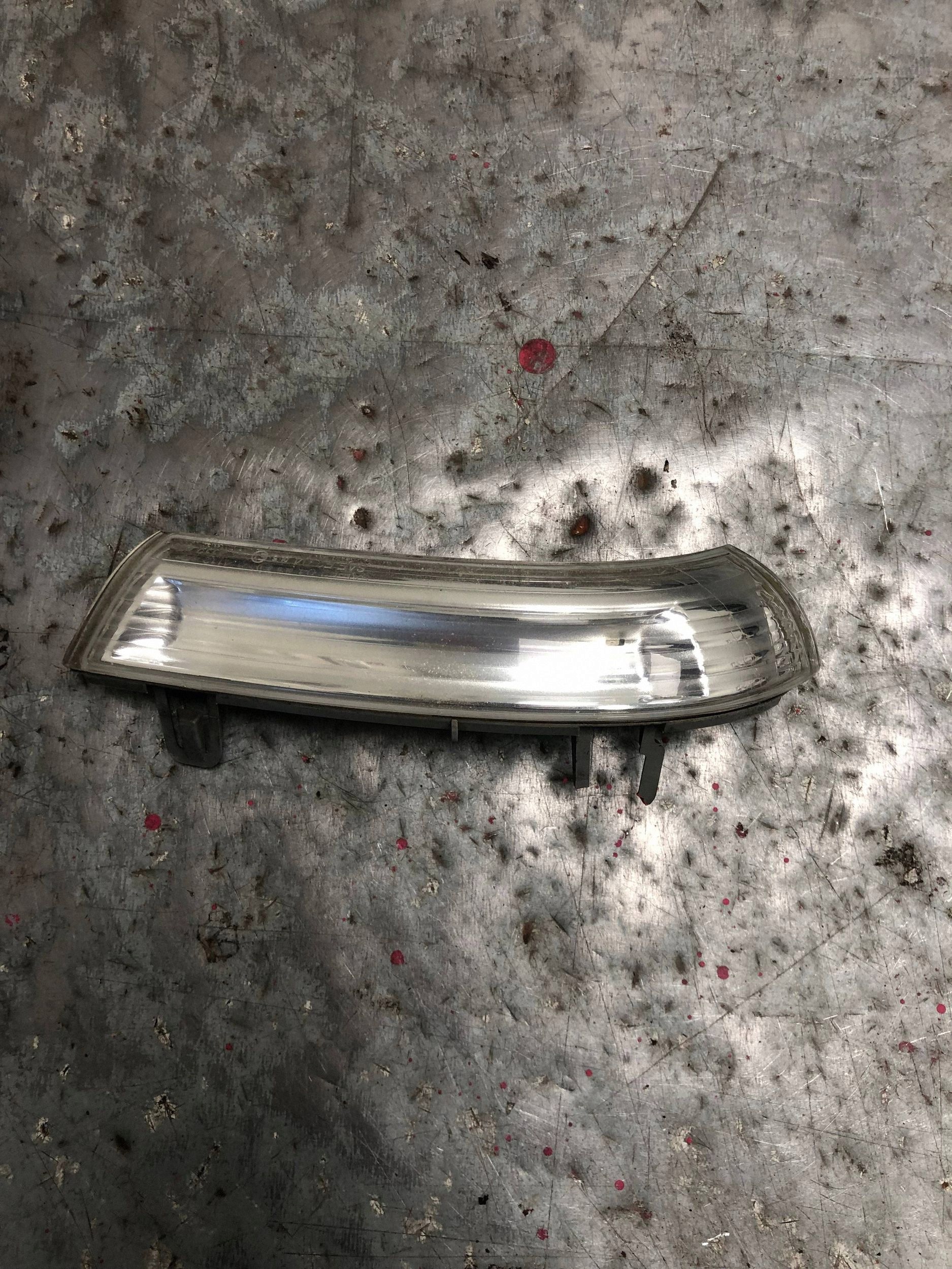 indicator mirrors right VW GOLF VI 1K0949102