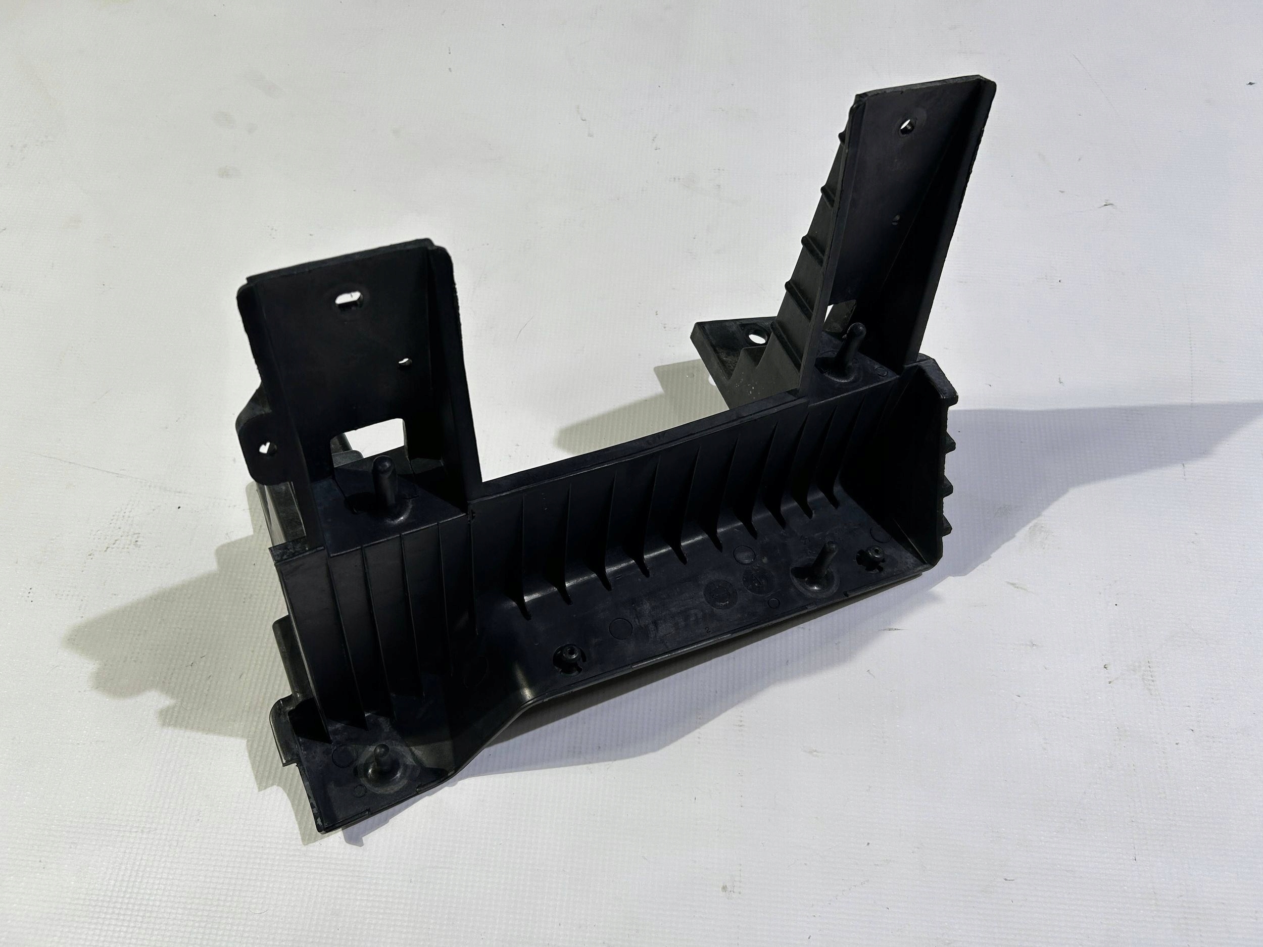 Grundlage Halter obudowy filter luft Dodge RAM 1500 2013