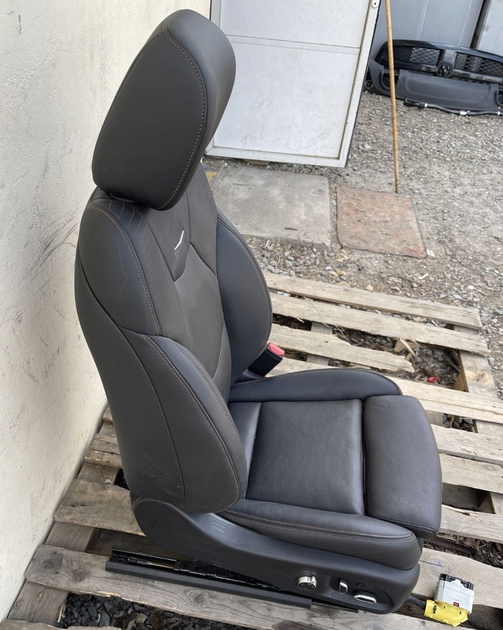 O7 CADILLAC CT5 SPORT V 2019 - seat right front leather electrical 13512950