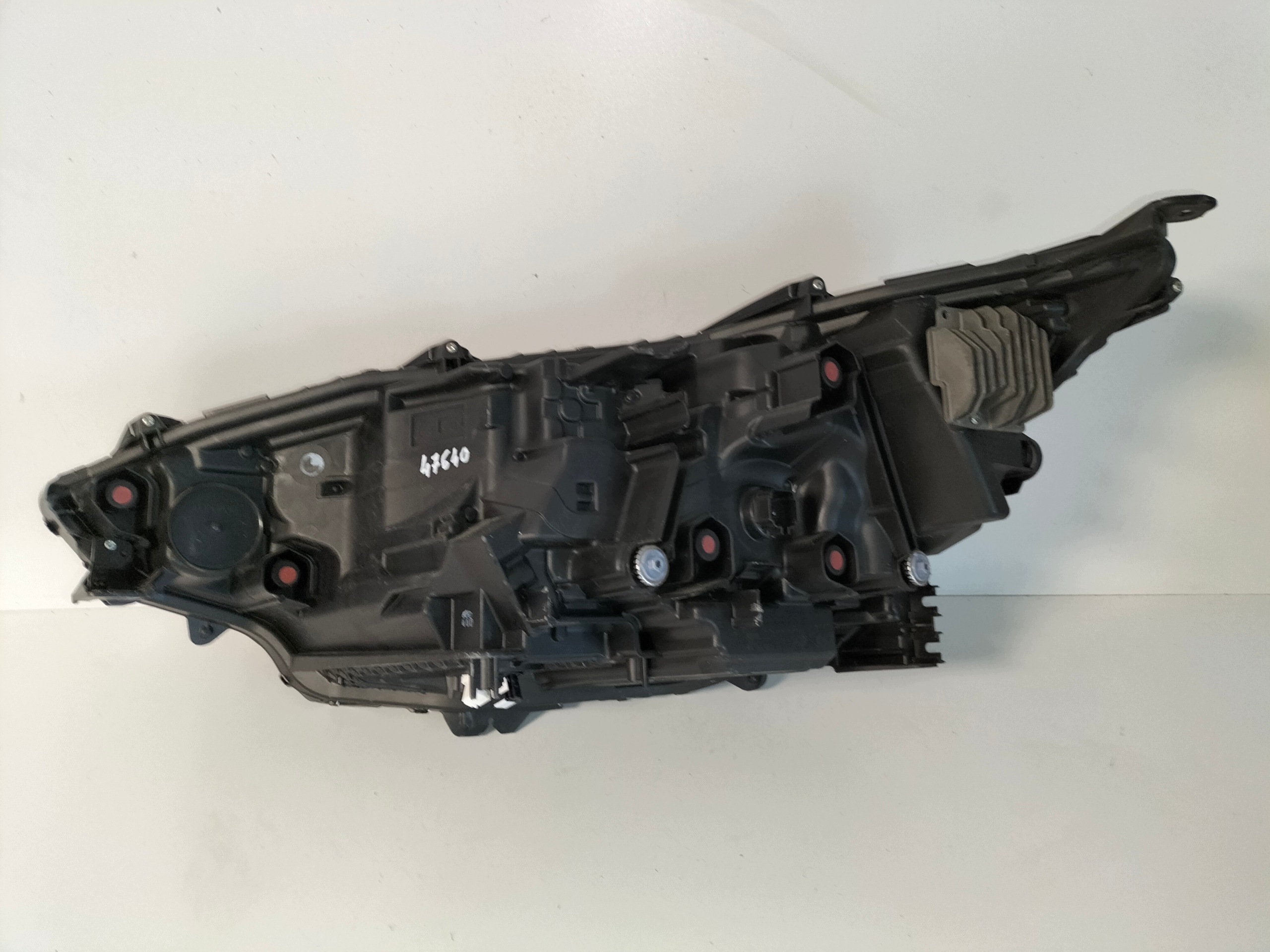 light front reflektor right TOYOTA BZ4X EA10 22- FULL LED soczewki