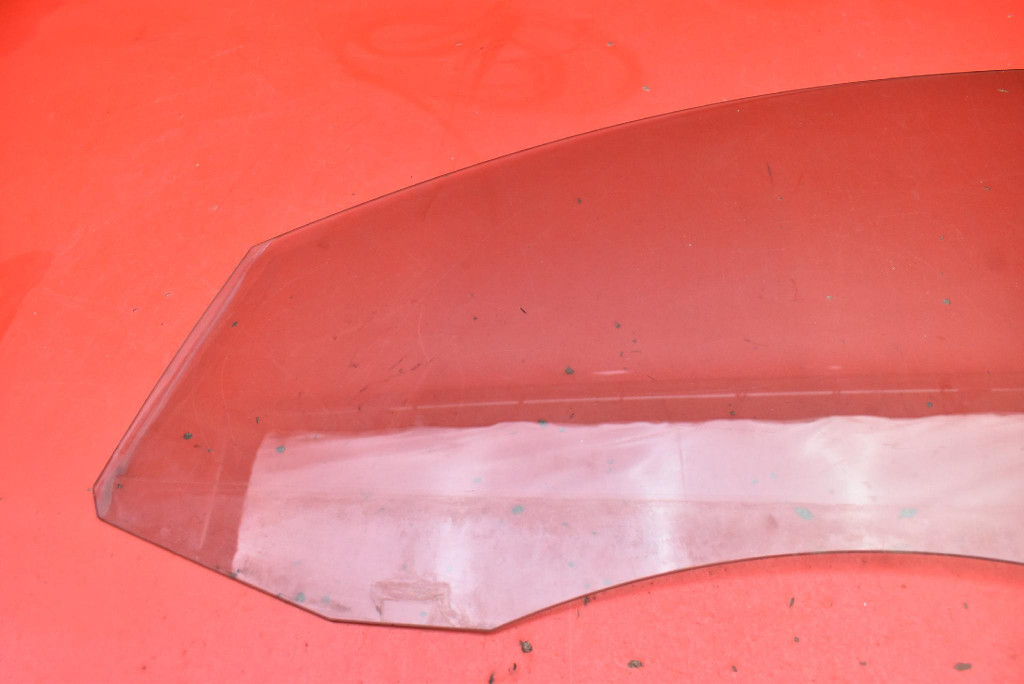 window side left front front VW PASSAT B7 10-15
