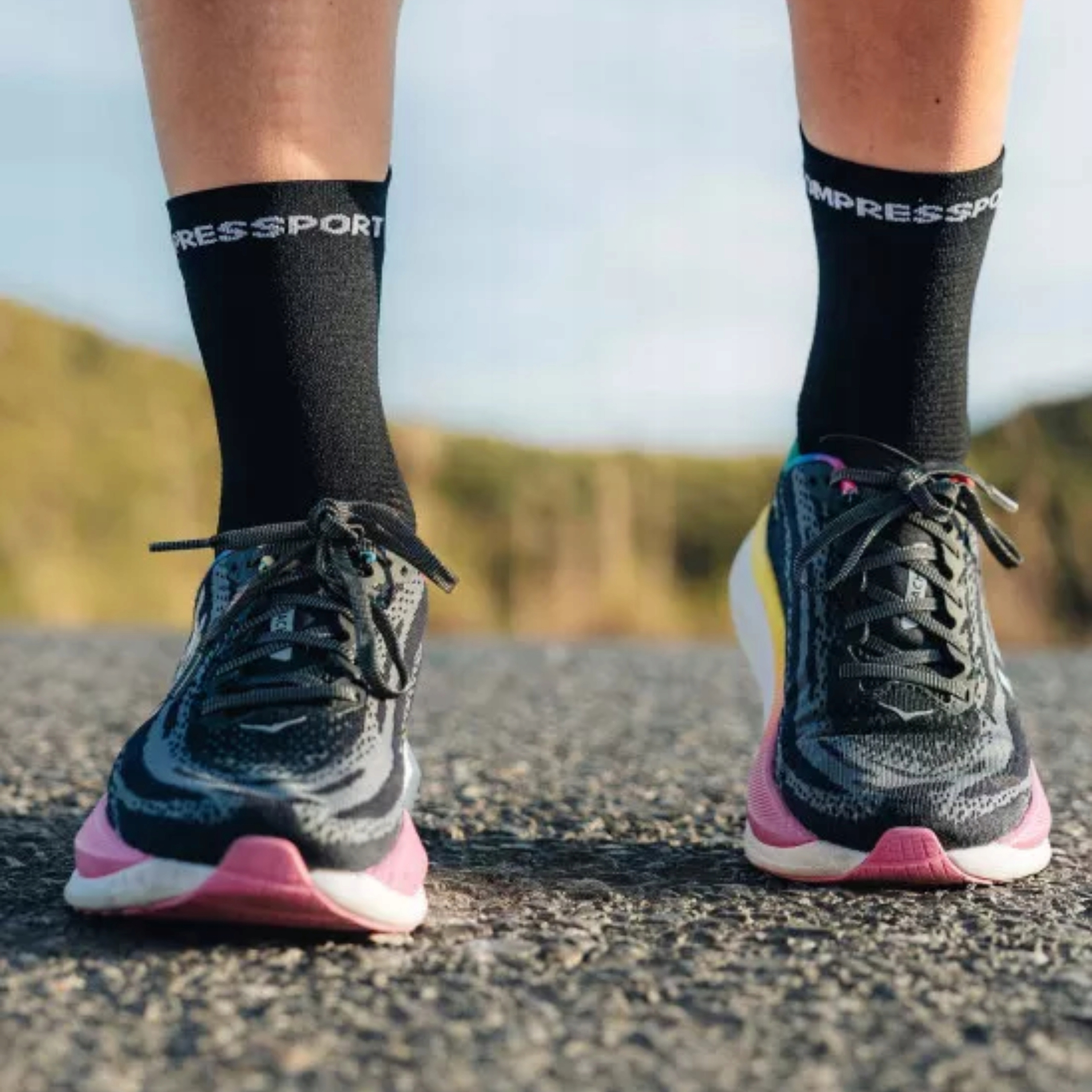 Skarpety Kompresyjne do Biegania COMPRESSPORT PRORACING SOCKS V4 RUN HIGH 4 Marka Compressport