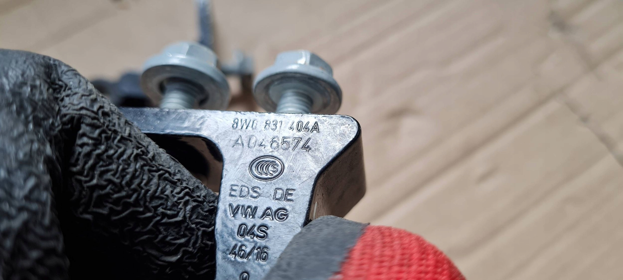S4 B9 8W A4 hinge hinges door right right rear part KOMPLET LY9T