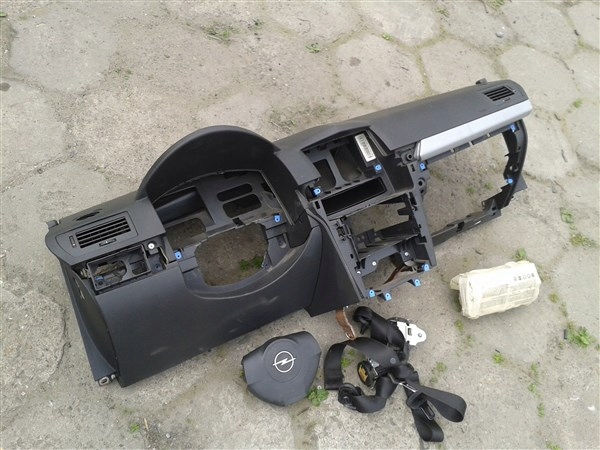 42d3eabb499cb0aca62b6a5becbe