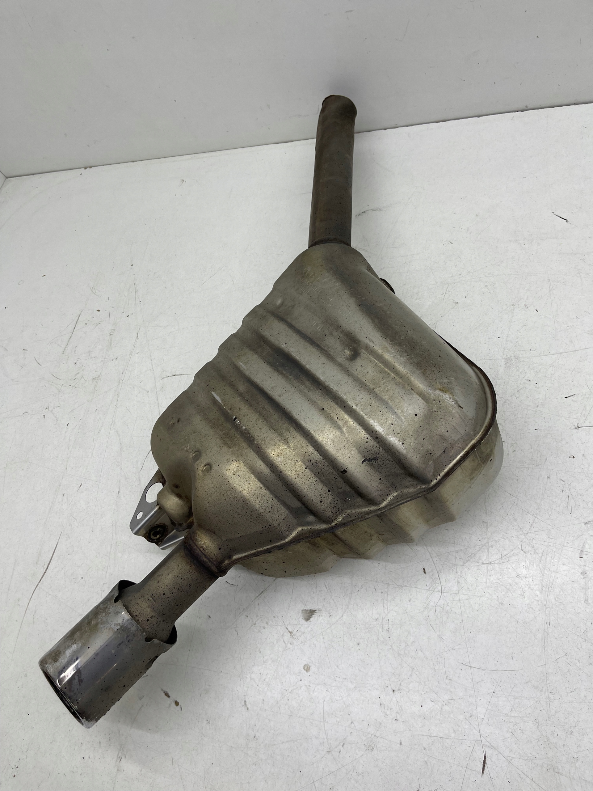 AUDI A6 A7 C7 3.0 TDI muffler, exhaust koncowy left
