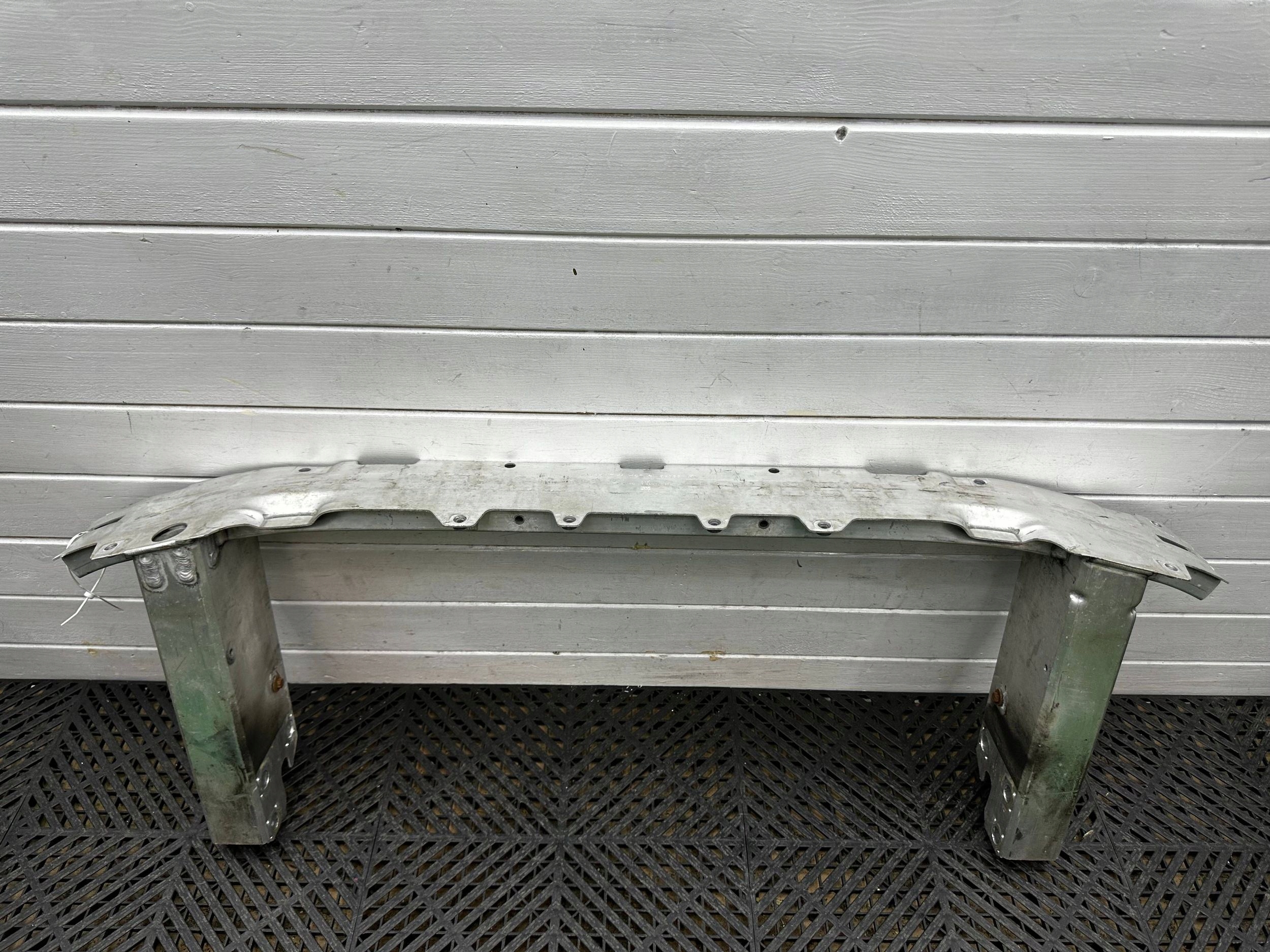 bumper support of the front front BMW X5 G05 16808314