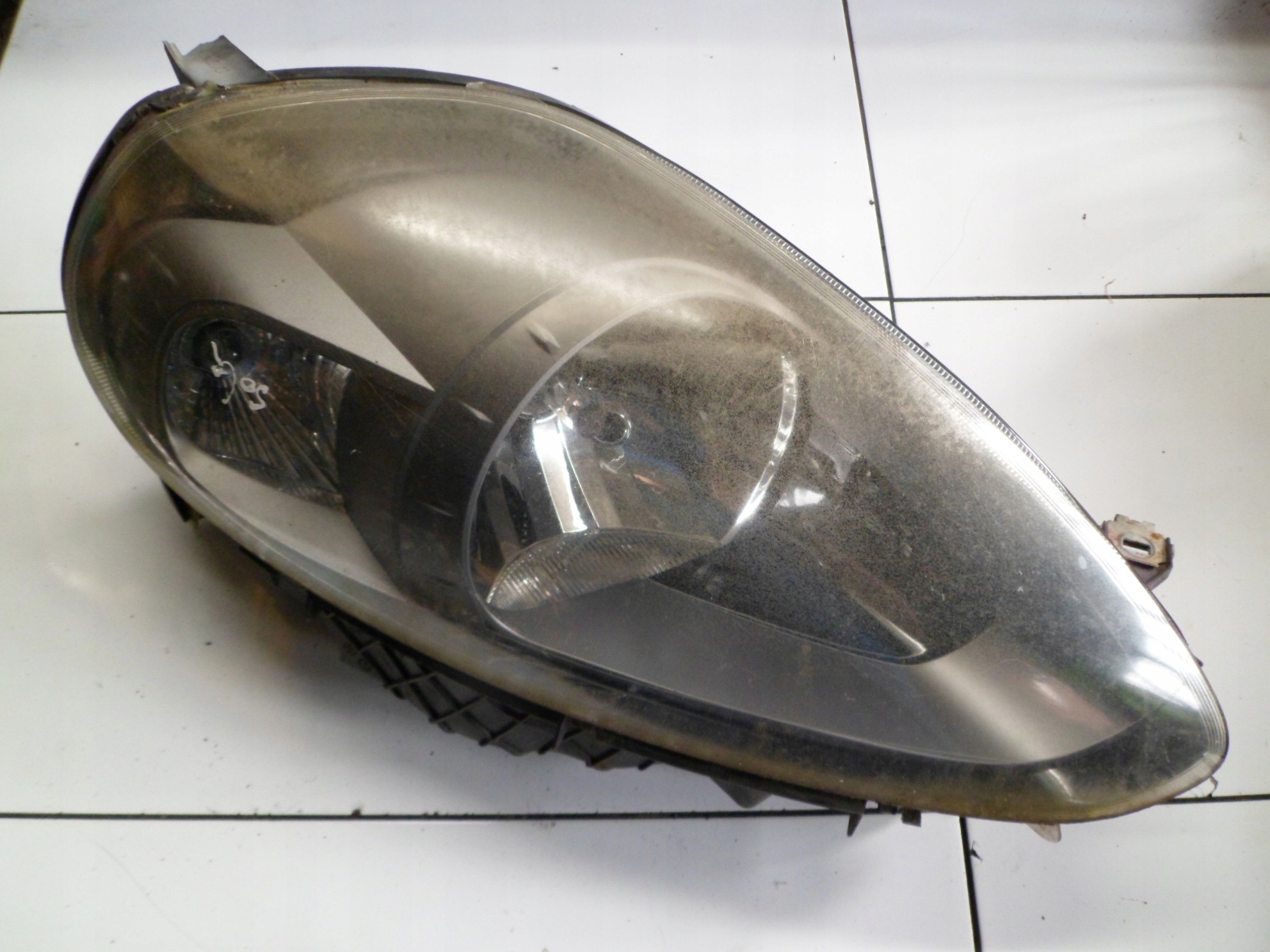FIAT PUNTO EVO light right front front 51855641 UK