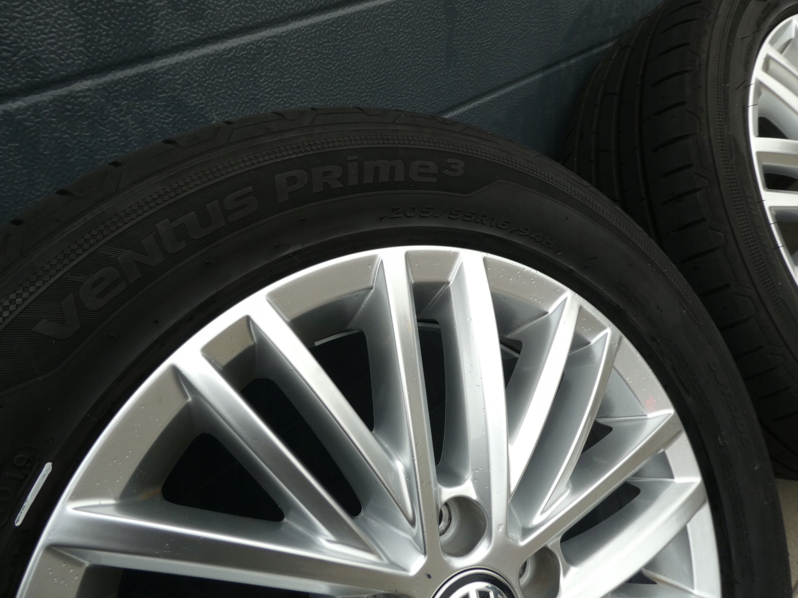 discs aluminium disc tyres VW CADDY 2K5601025J 205/55/16 2019