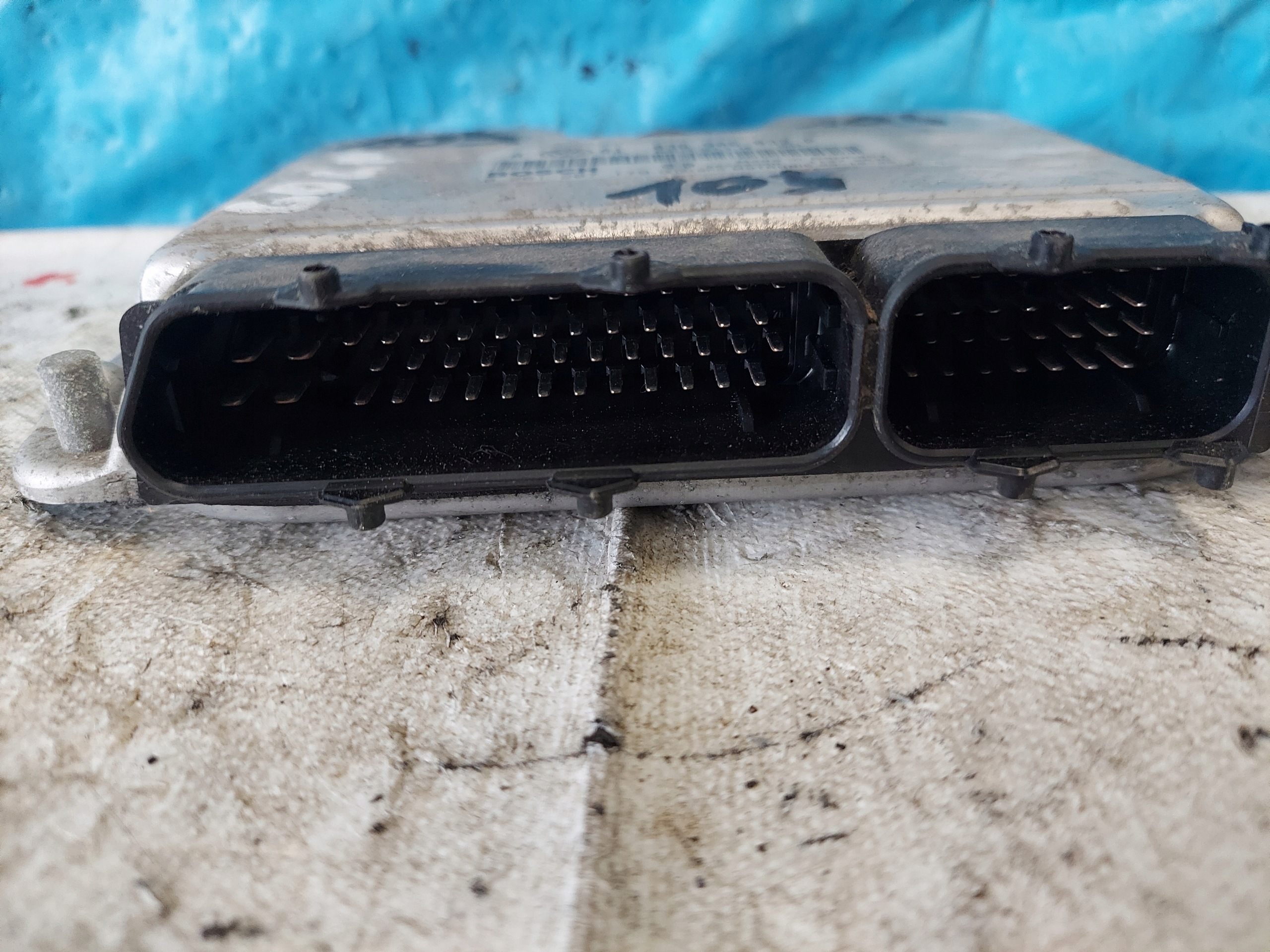 GOLF 4 1.4 B 036906032P control unit of the engine