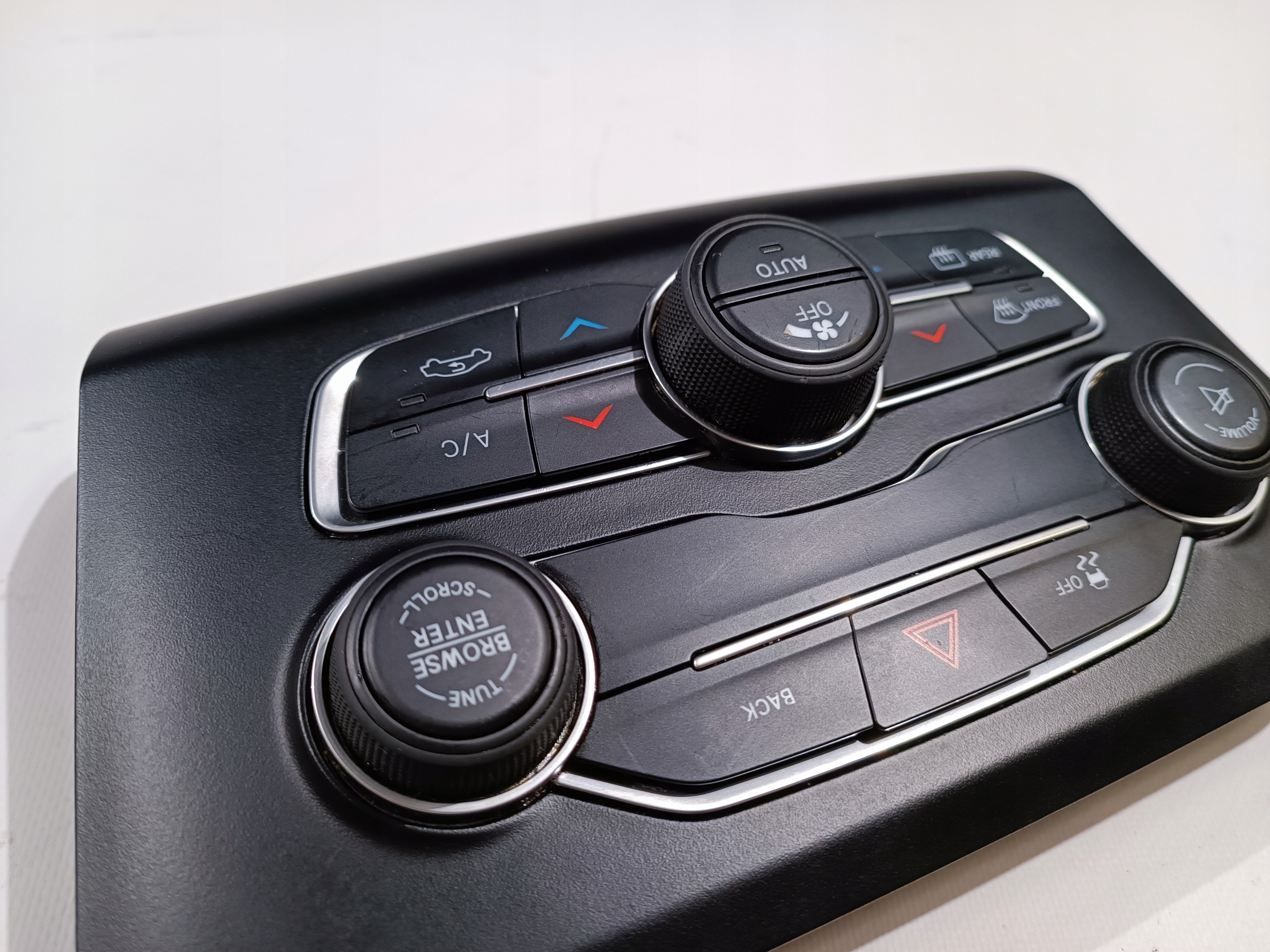 Unite commande clima Bouches buses Dodge Charger 2015+