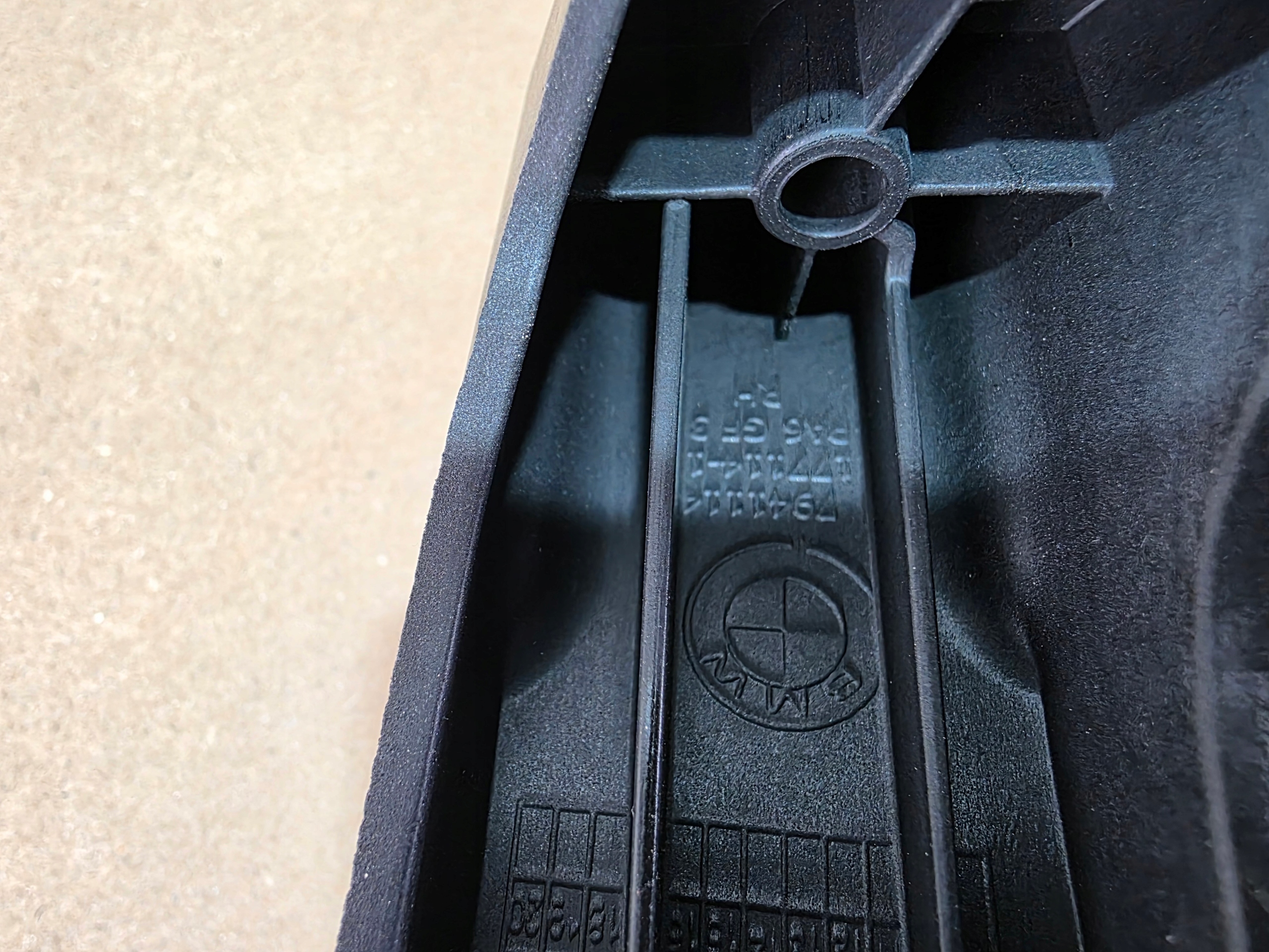 pillar BOCZKA boot right BMW X7 G07 LCI 7941114