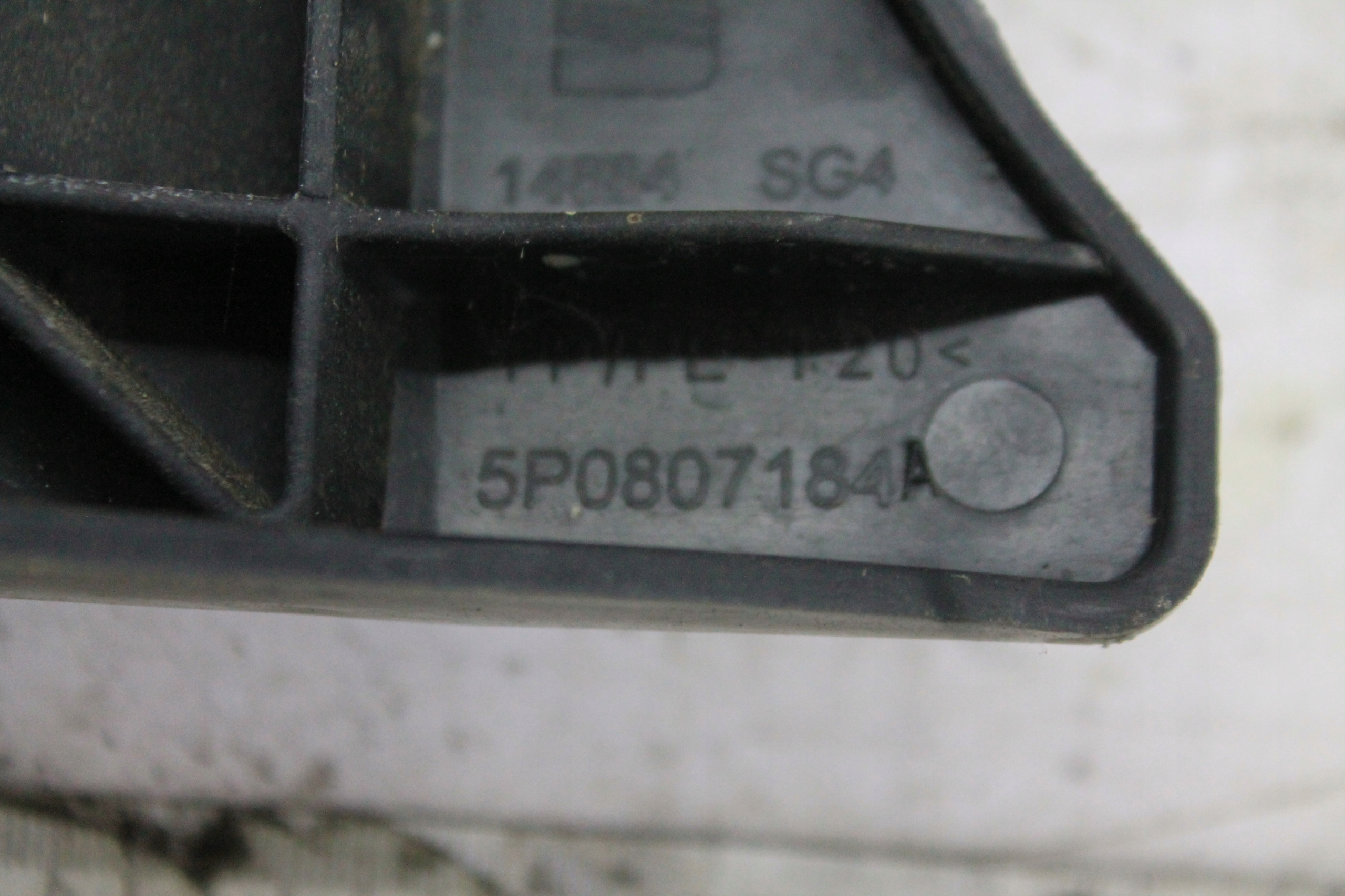 support right front 5P0807184A ALTEA XL LIFT 09-15