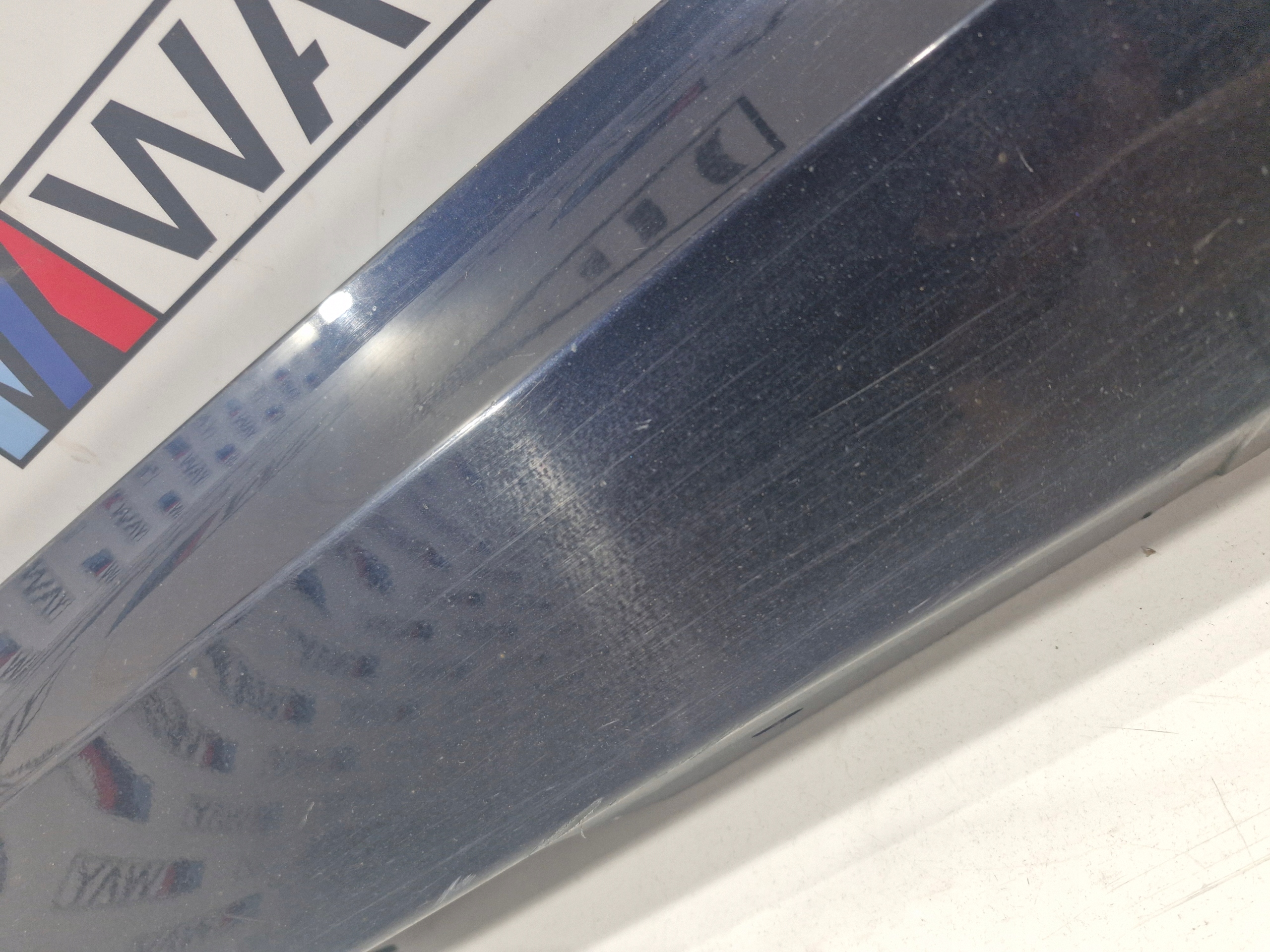 BMW E90 E91 LCI cap moulding threshold right A35/5 MONACOBLAU