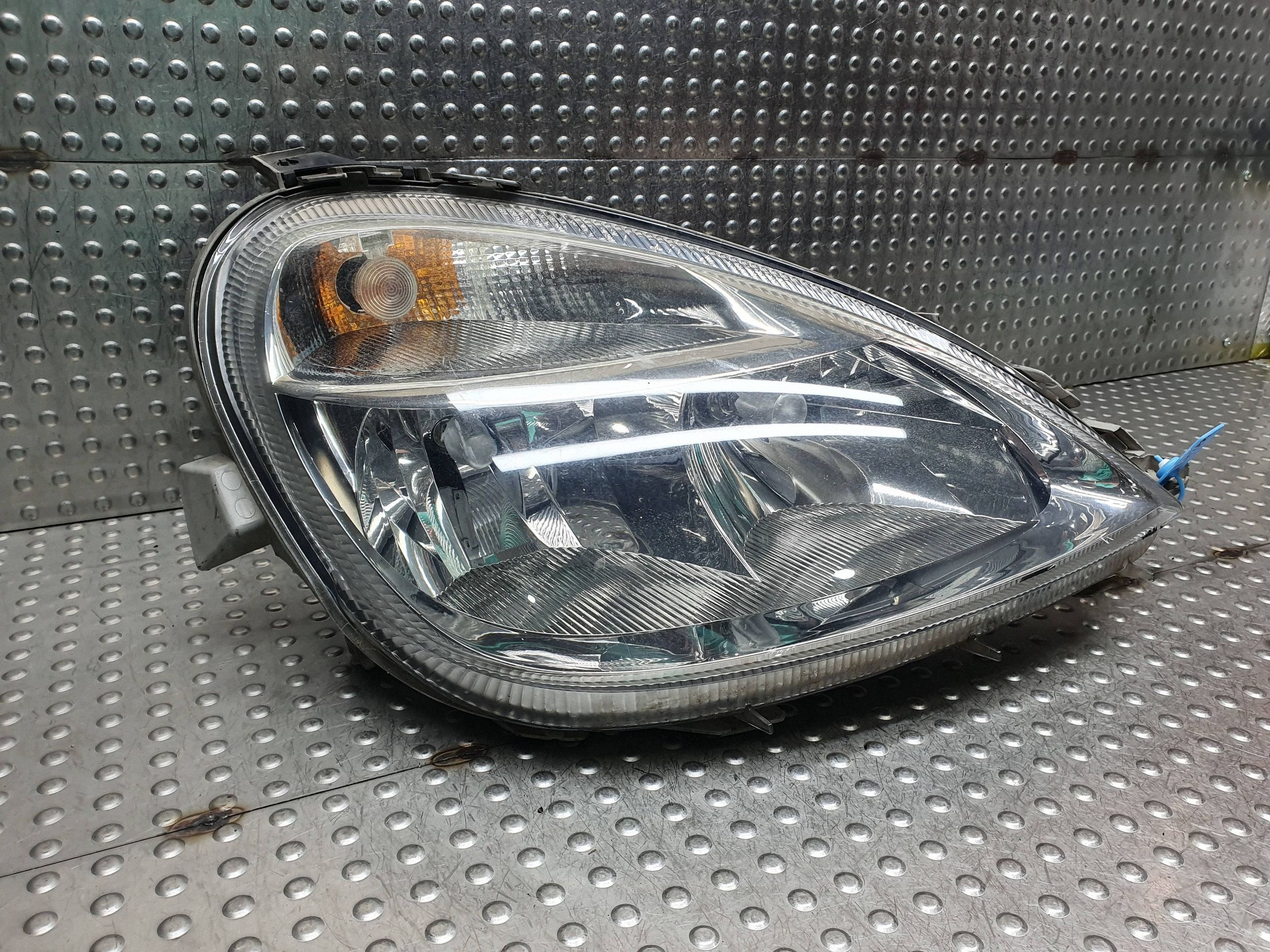 light REFLEKTOR right front A1688201861 MERCEDES A-class W168 LIFT EUROPA
