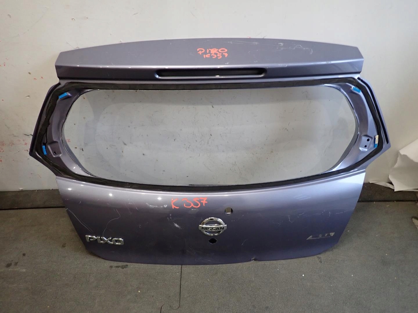 trunk door NISSAN PIXO 2008