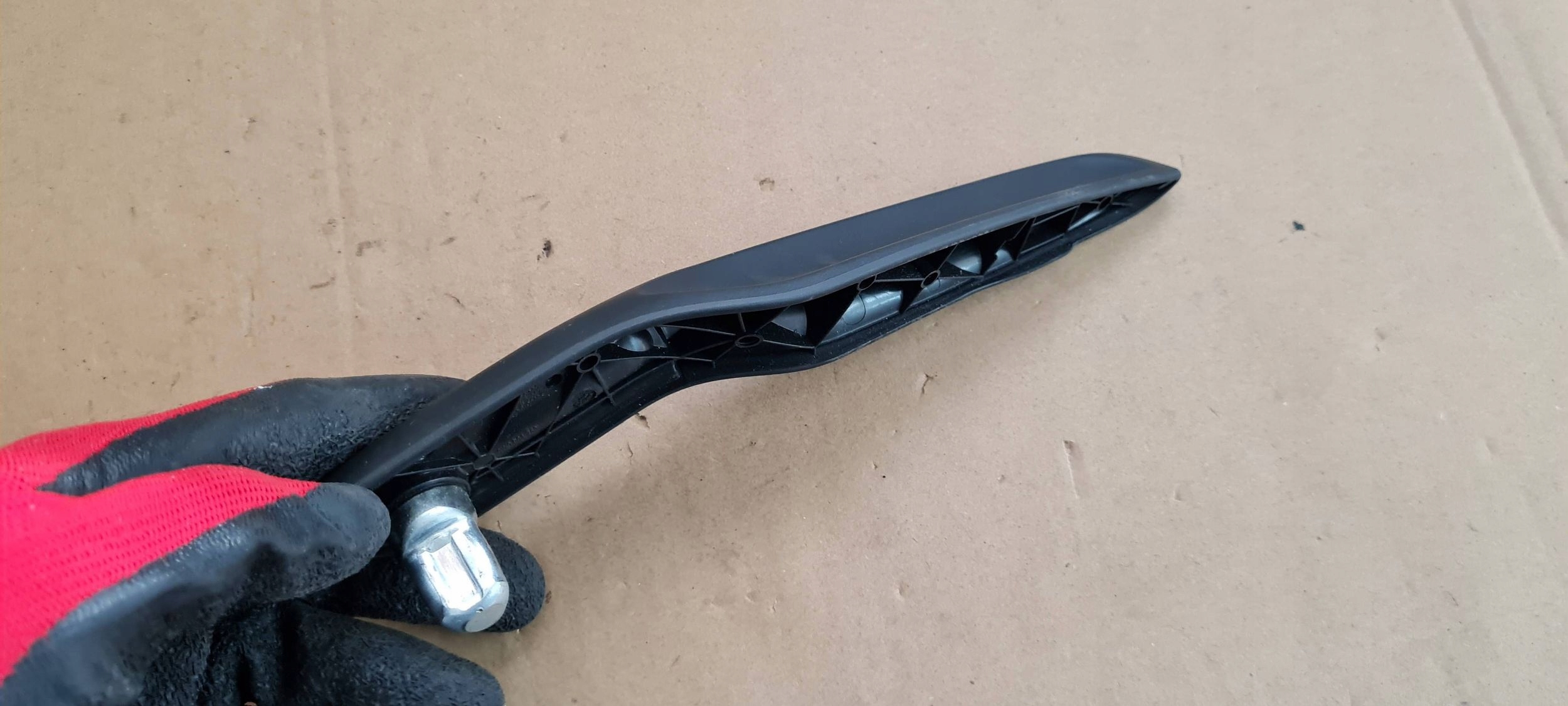 A5 8W LIFT handle bracket seat GORA DOL left left front 8W0881253 A4 B9