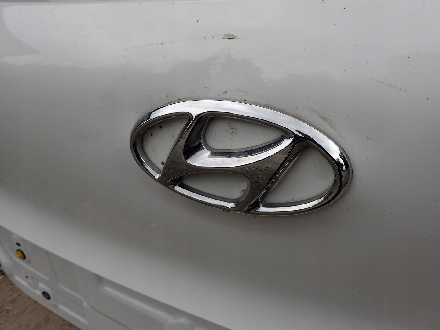 trunk door cover boot HYUNDAI TUCSON 3 III 2015