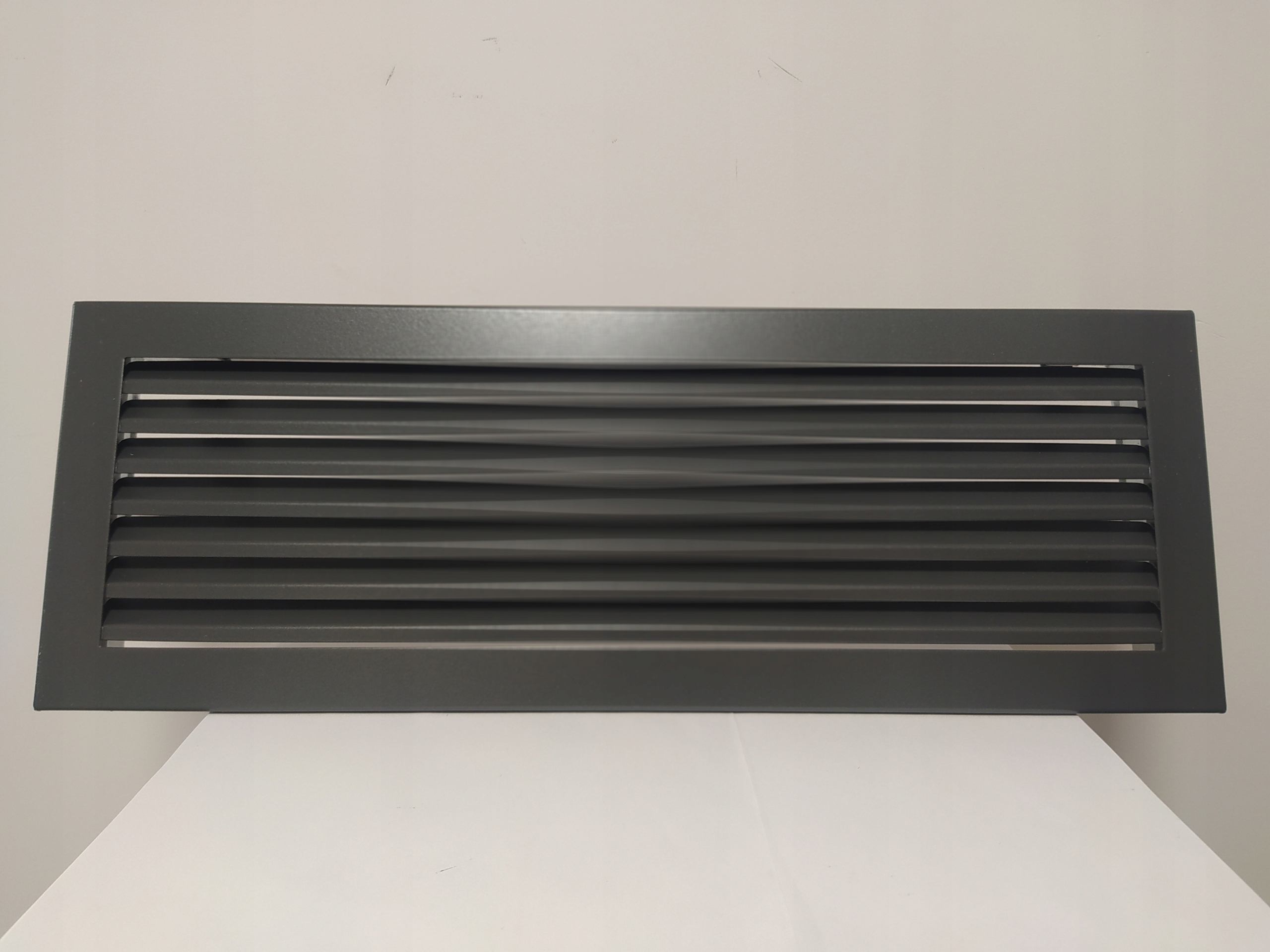 KRATKA KOMINKOWA FRESH GRAFITOWA 17x49wentylacyjna Typ kratki malowana