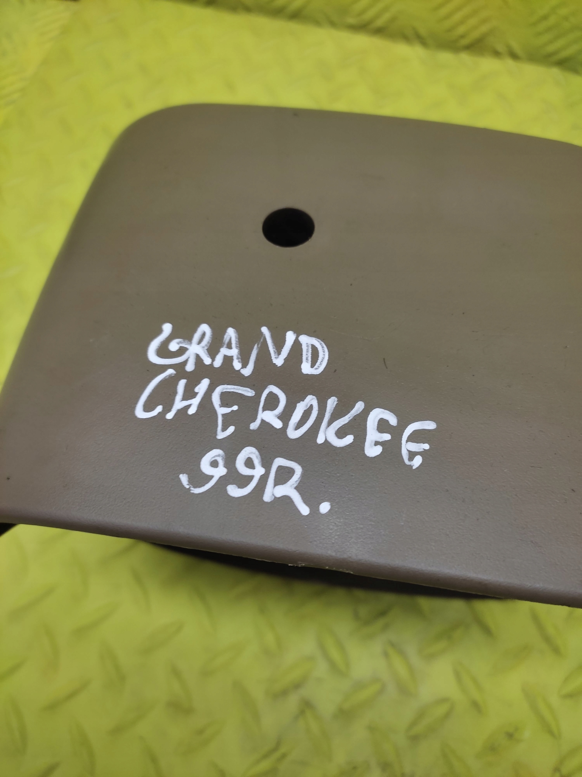 JEEP GRAND CHEROKEE WJ obal kryt volantu