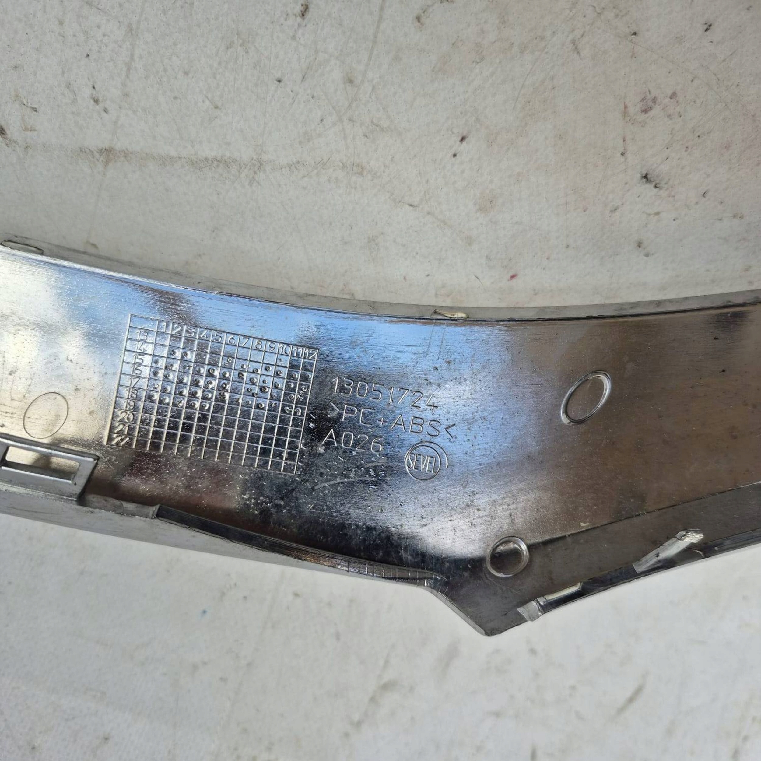 BMW 2 F45 F46 and 1 14-18 light front front right