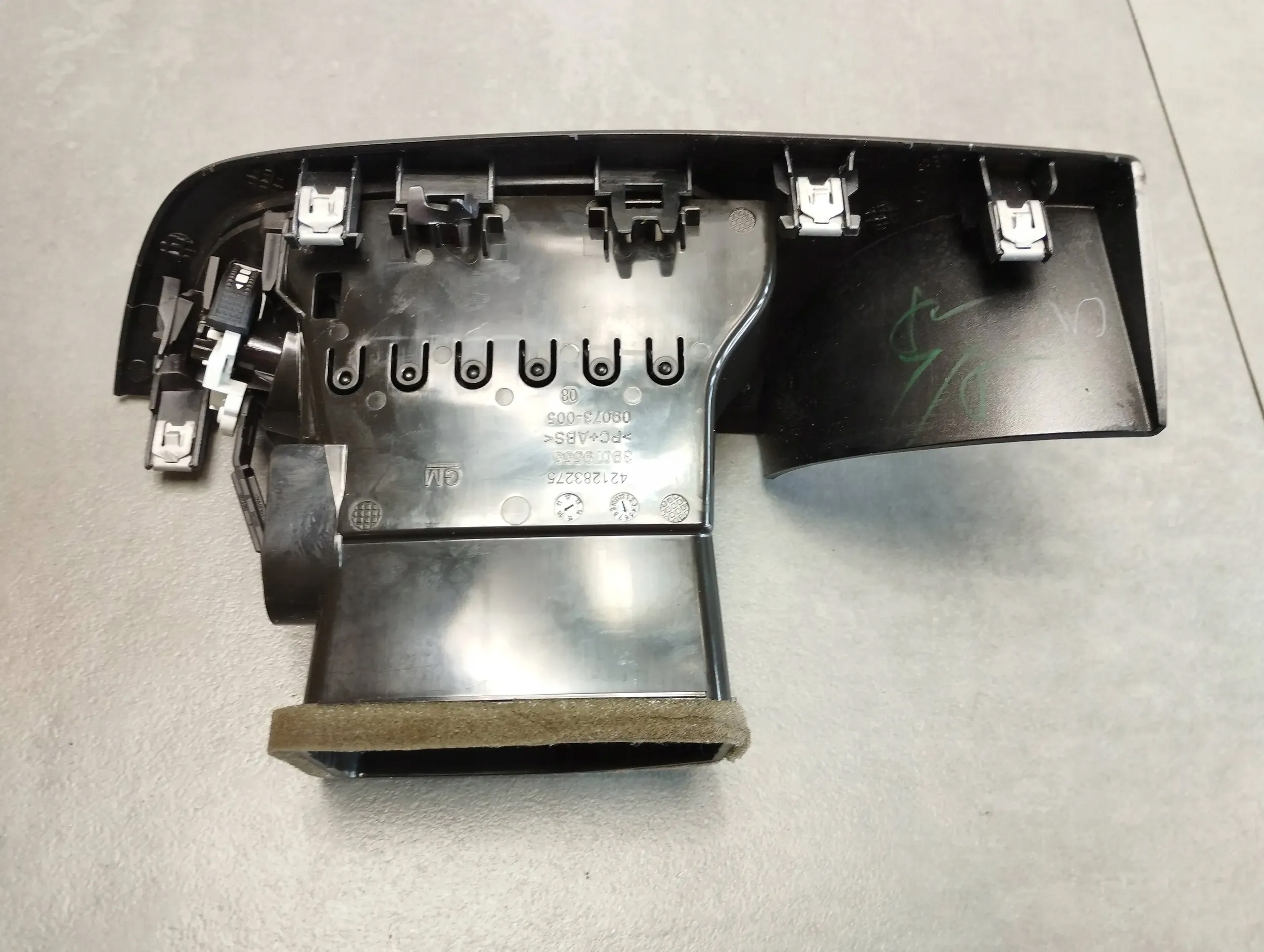 Opel Astra K grid air conditioning devices left 39079555