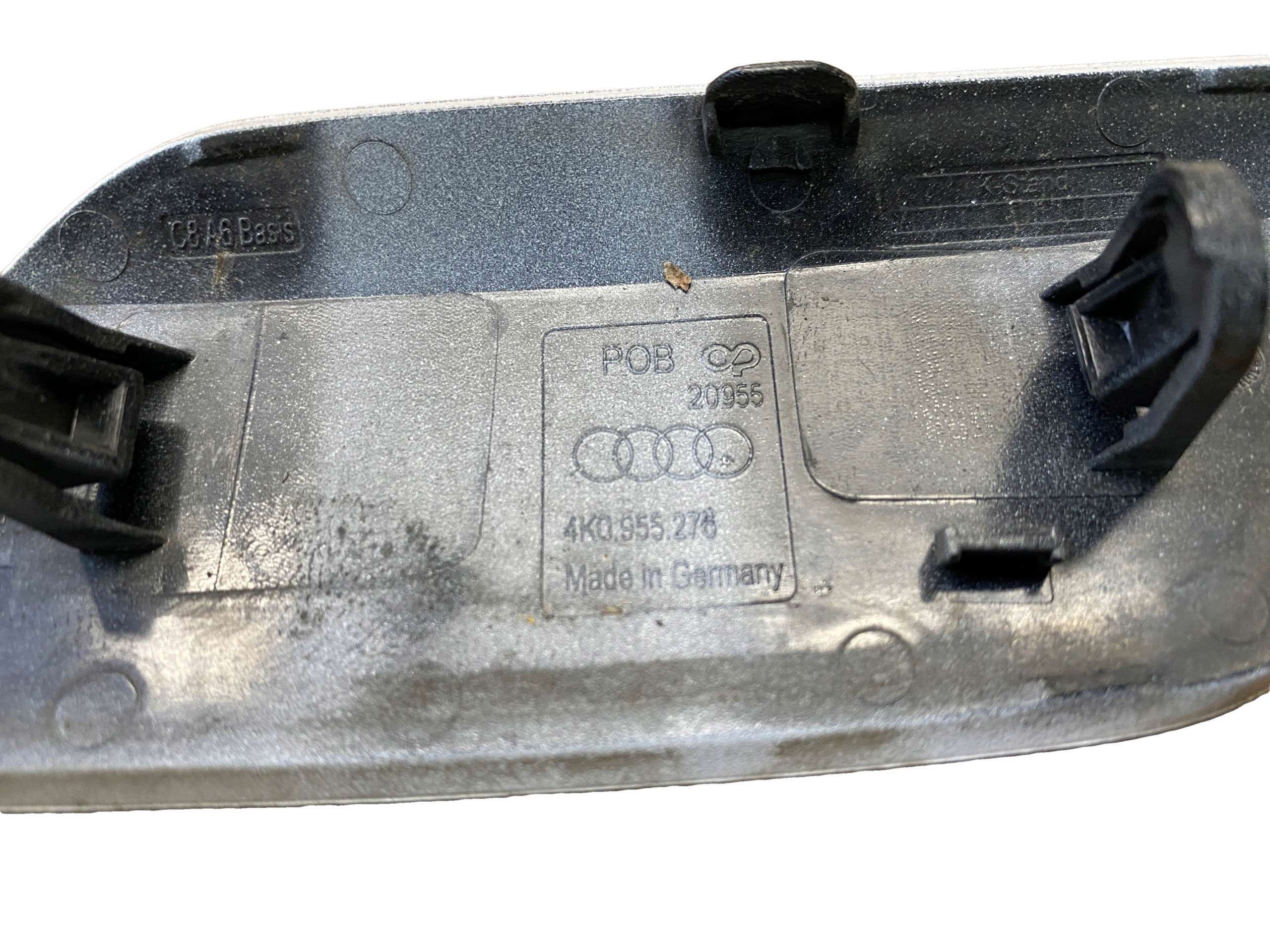 AUDI A6 4K C8 Couverture Lave phare Droit 4K0955276