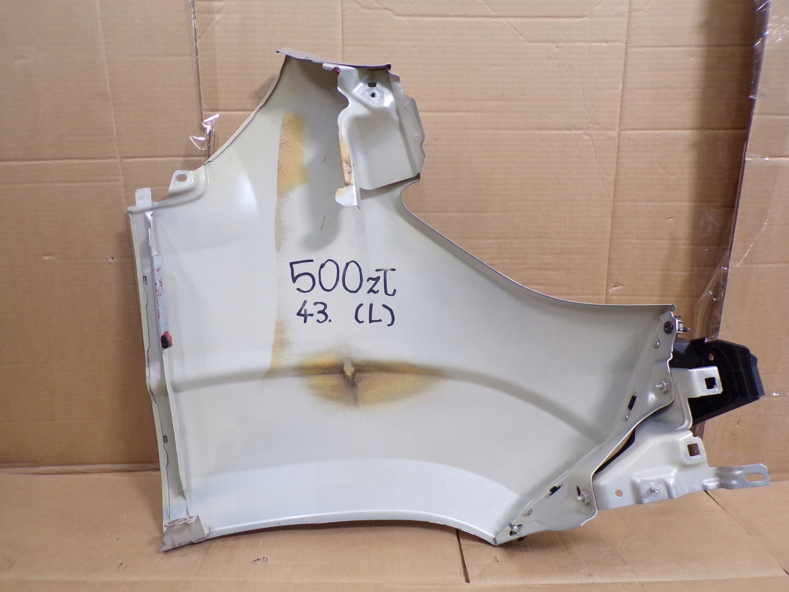DUCATO BOXER JUMPER Lift 14- fender front front left SREBRNY