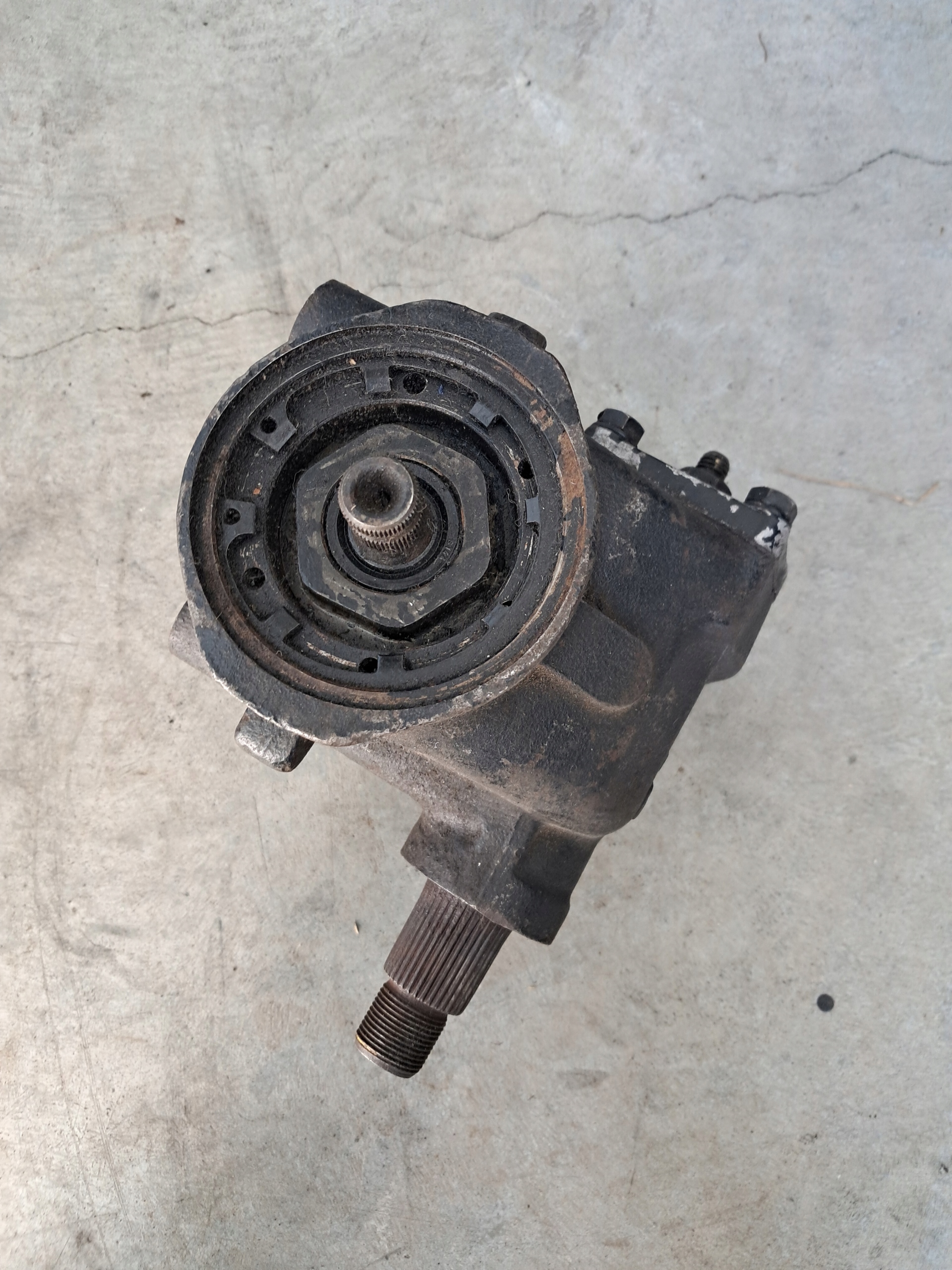 BOÎTER DIRECTION MERCEDES W123 1234610301