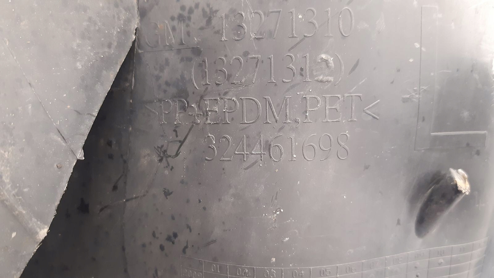 mudguard front front left Opel Astra J kombi 1,4T
