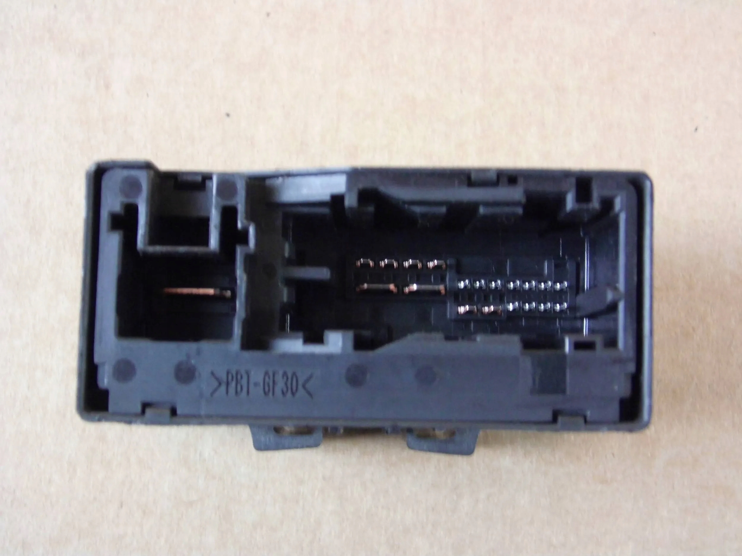 Toyota Yaris IV module control unit 82644K0060