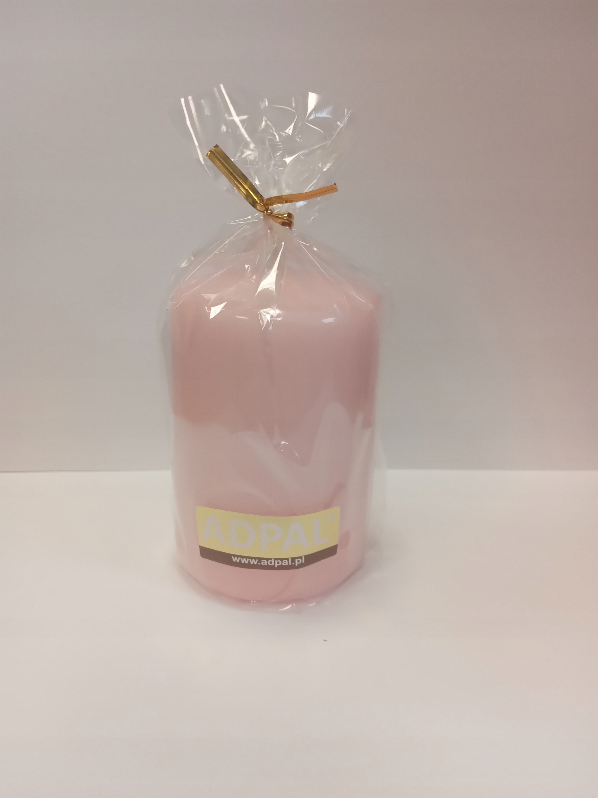 

Świeca walec różowa Lakier 90/58 Adpal