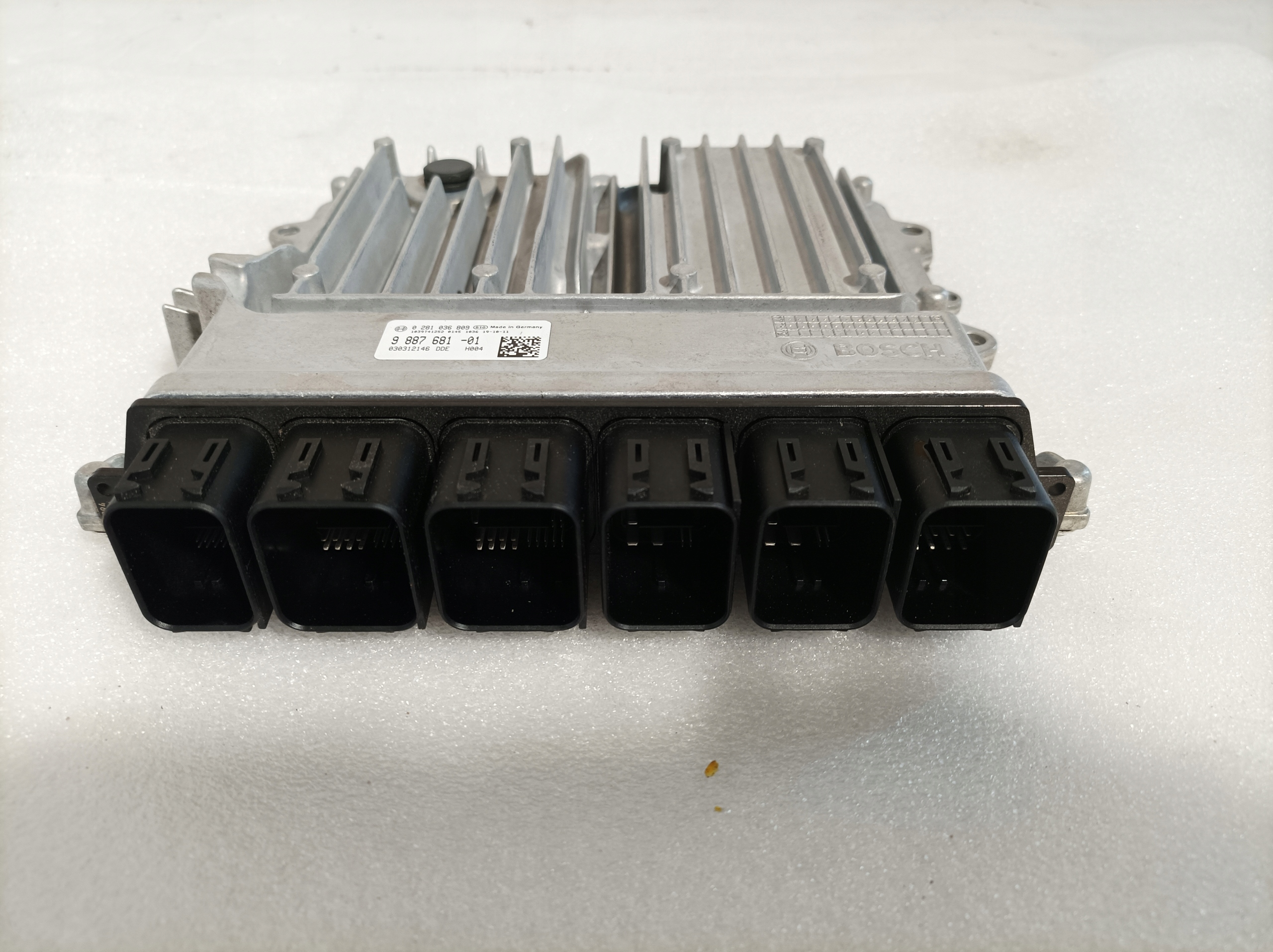 BMW X7 G07 control unit of the engine DDE X7 G07 M50D