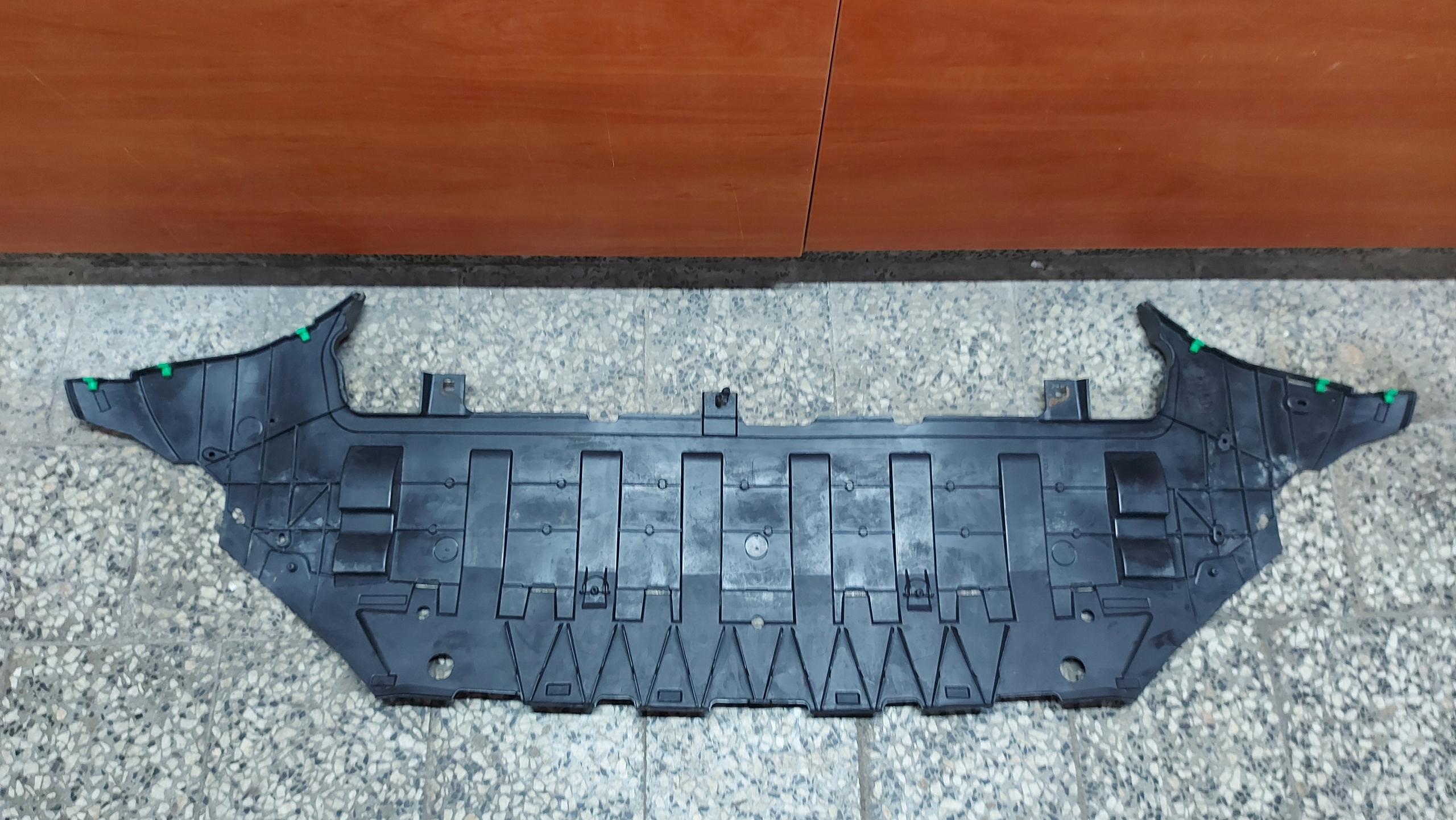 ABSORBER cover below bumper VOLVO XC60 II 21- LIFT