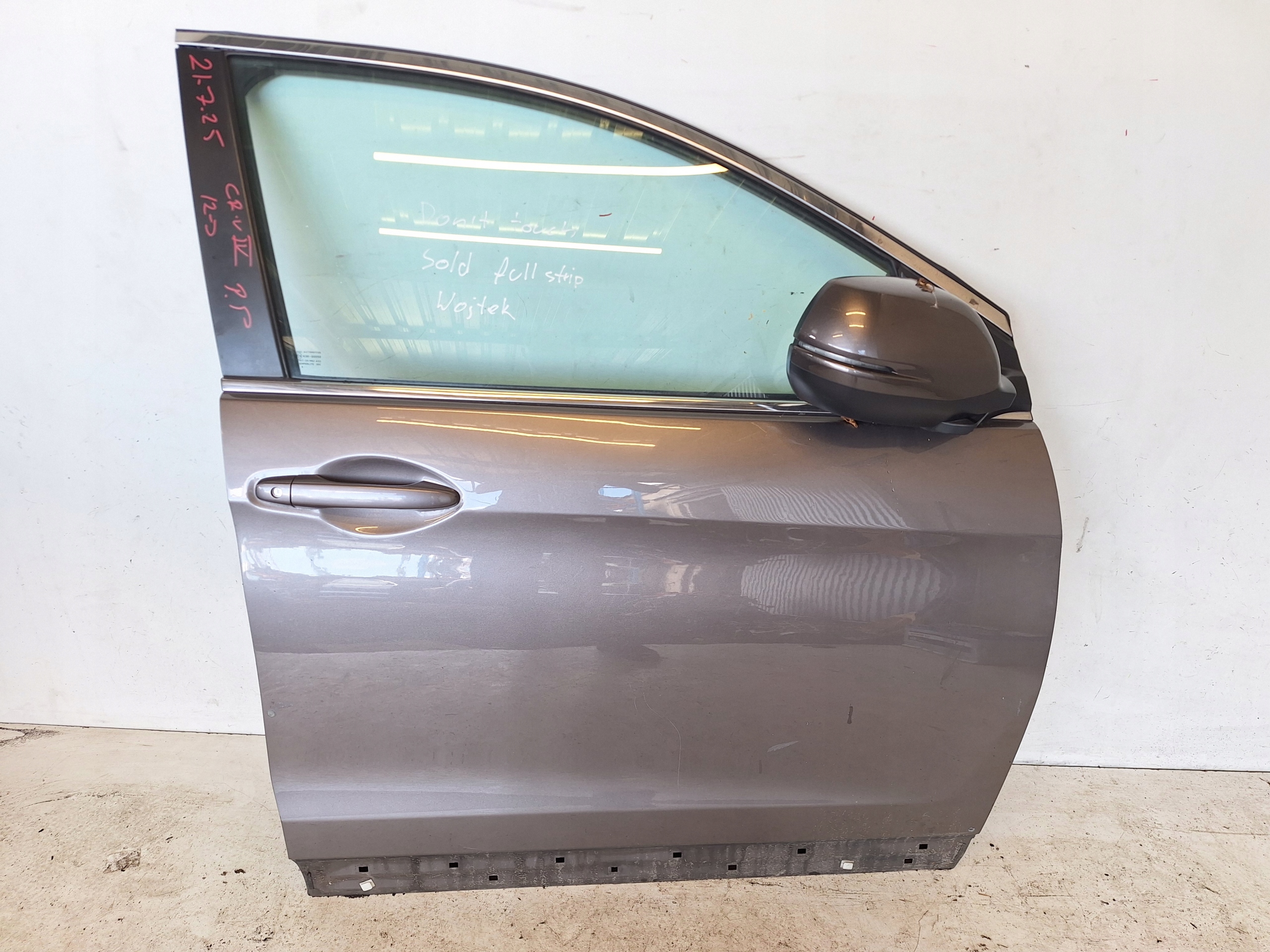 HONDA CR-V IV 11-14 door right front YR578M