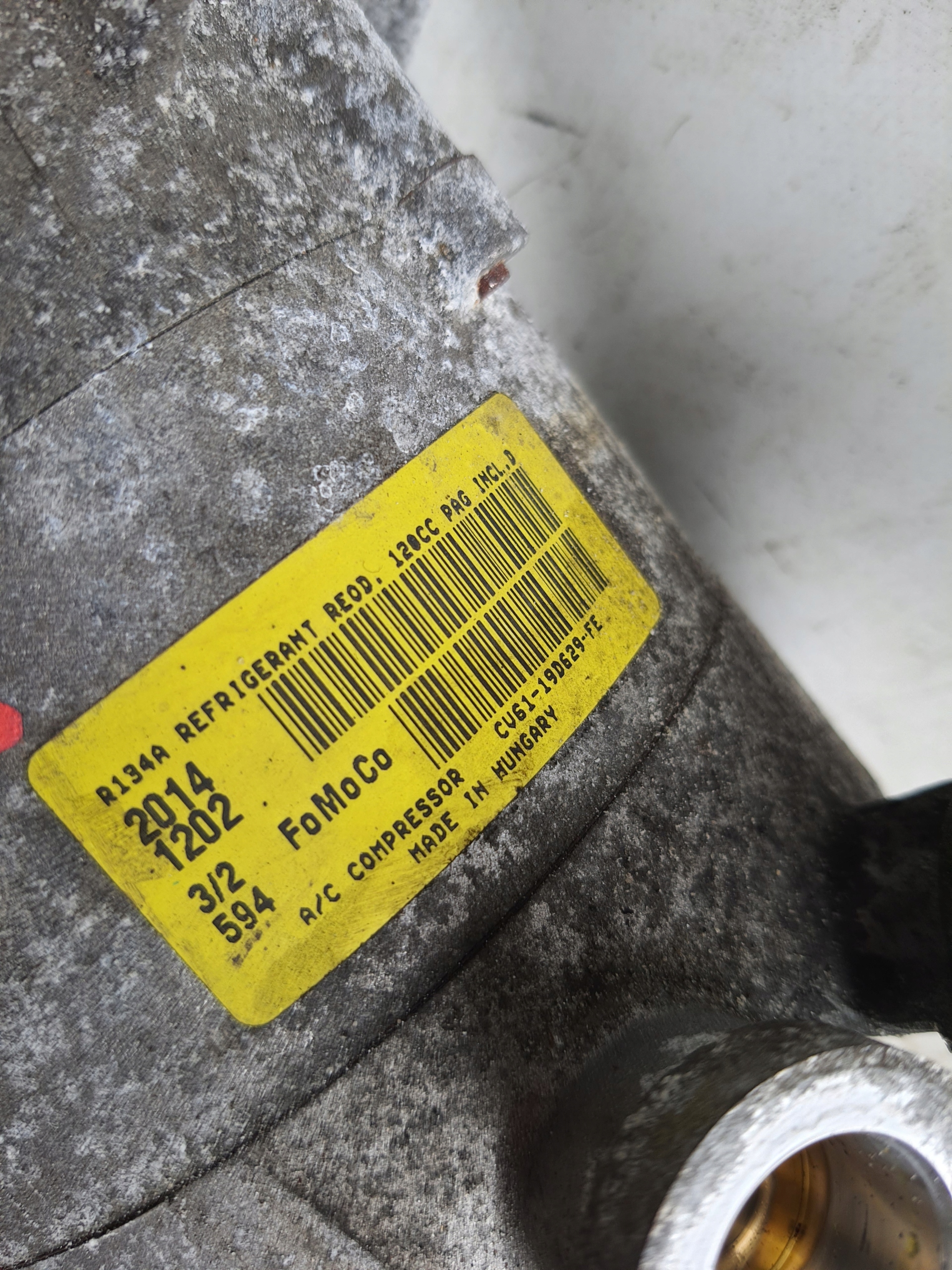 FORD Compresseur AC CV61-19D629-FE